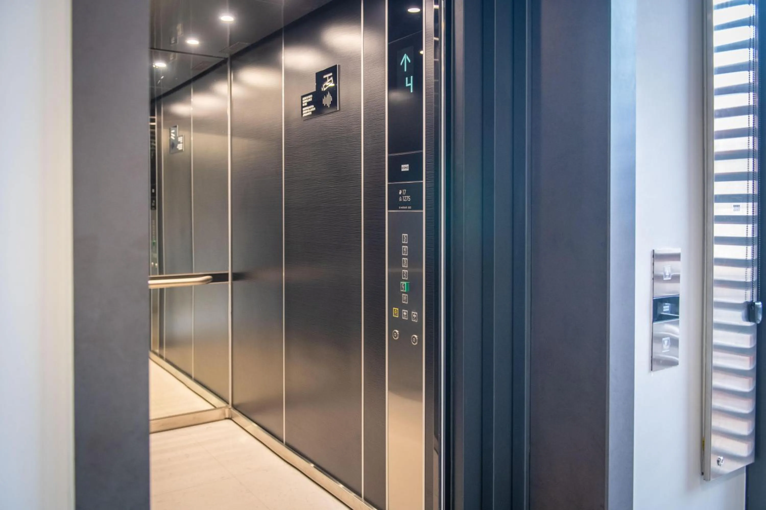 elevator in Qstay Gratus Tbilisi