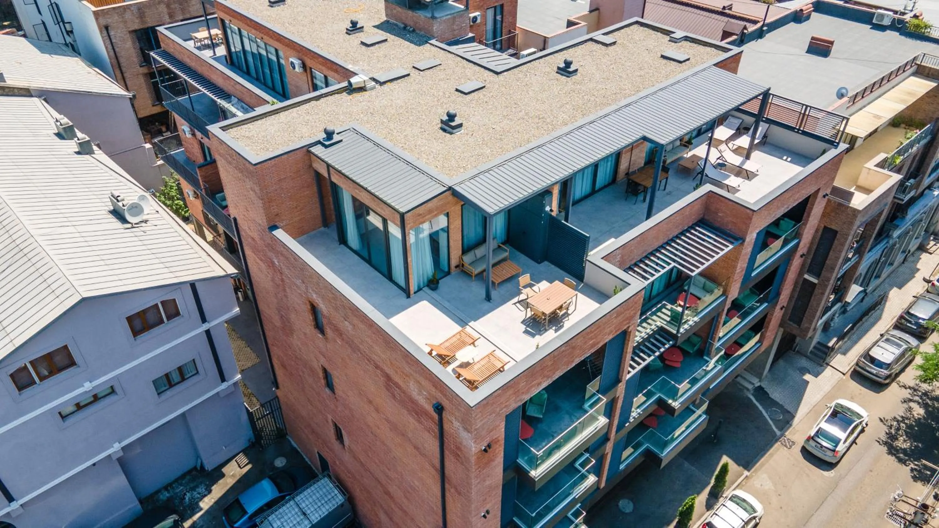 Property building in Qstay Gratus Tbilisi