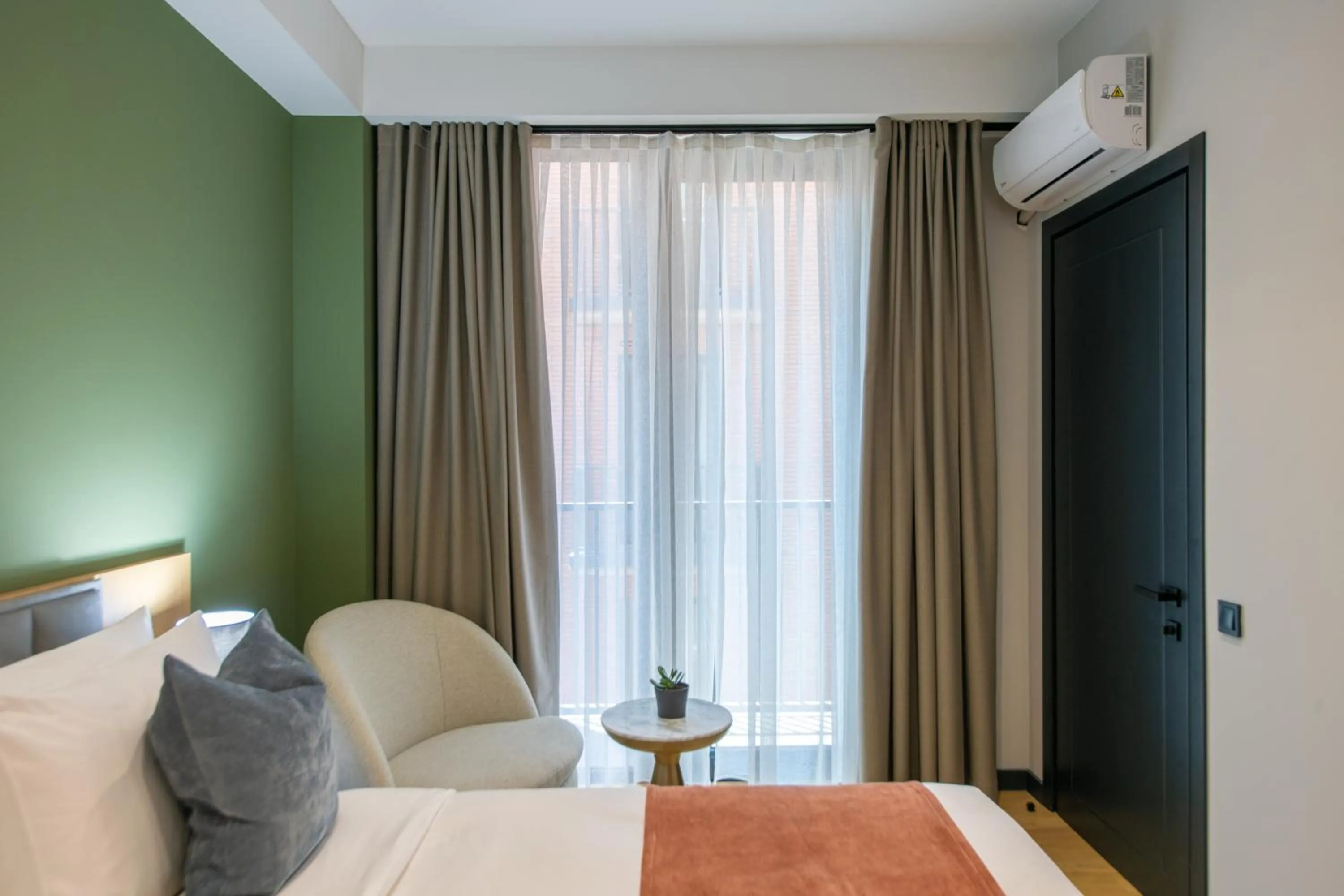 Bed in Qstay Gratus Tbilisi