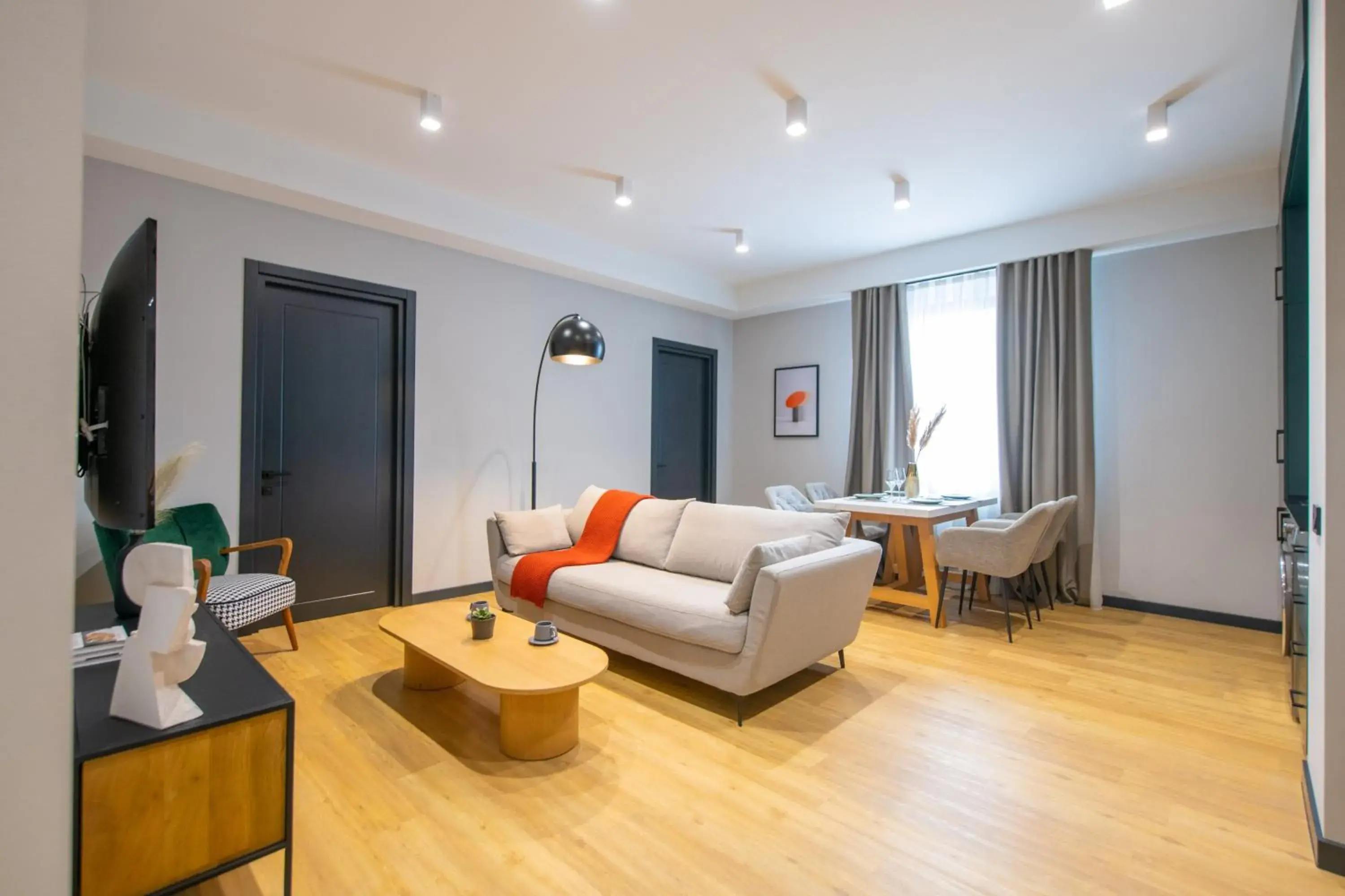 Two-Bedroom Balcony Suite with Kitchen in Qstay Gratus Tbilisi Two-Bedroom Balcony Suite with Kitchen in Qstay Gratus Tbilisi