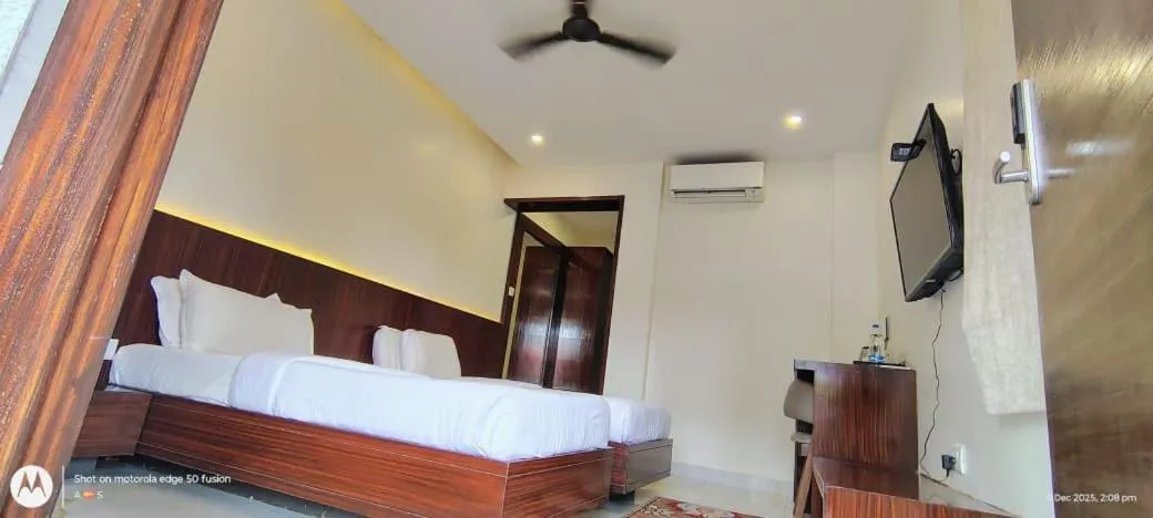 Bed in Veerdency Luxury resort