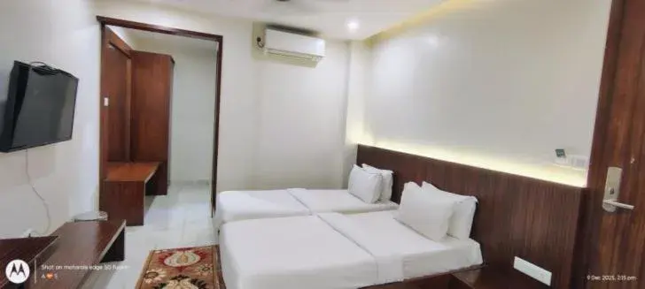 Bedroom, Bed in Veerdency Luxury resort Bedroom, Bed in Veerdency Luxury resort