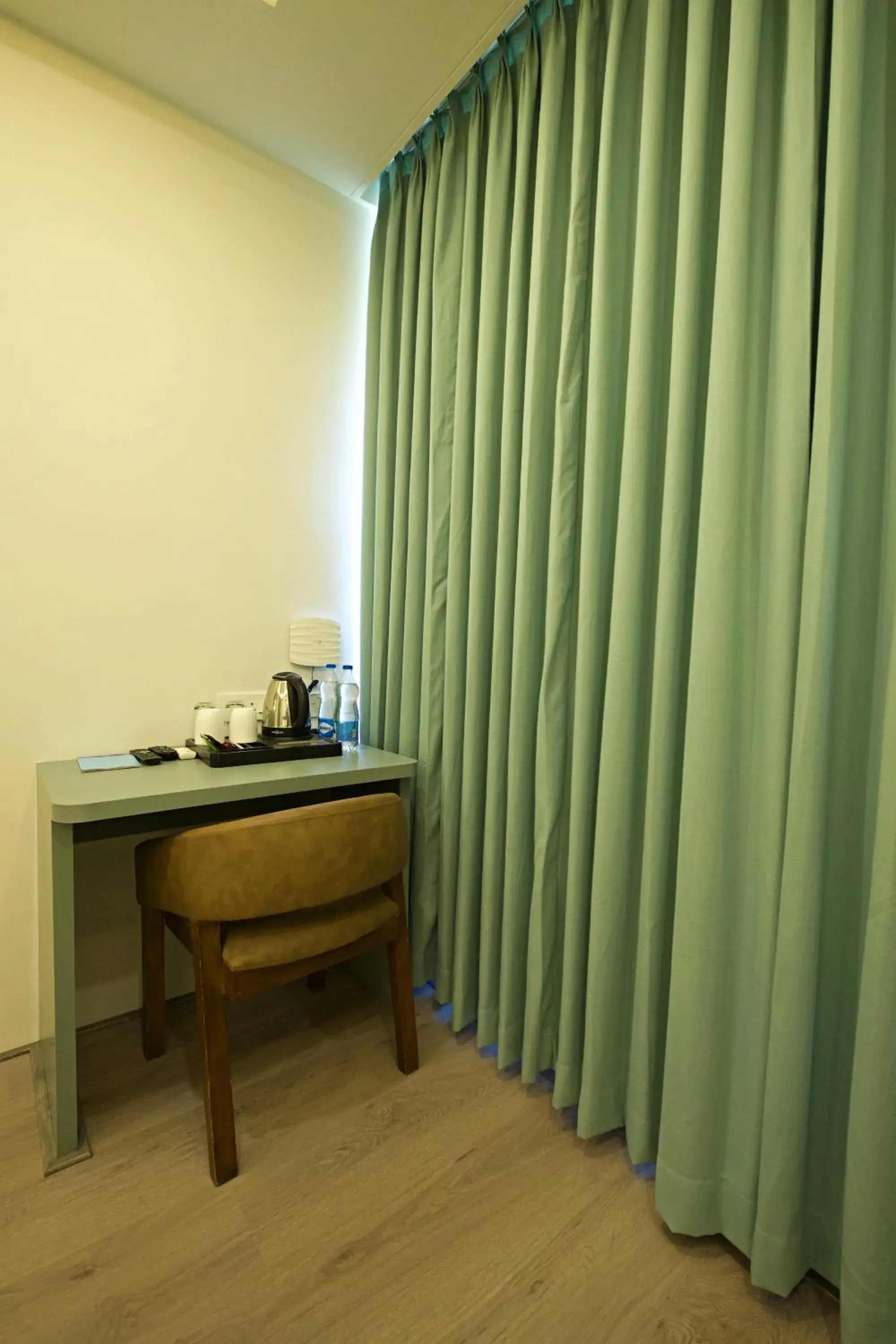 Coffee/tea facilities in Veerdency Luxury resort Coffee/tea facilities in Veerdency Luxury resort