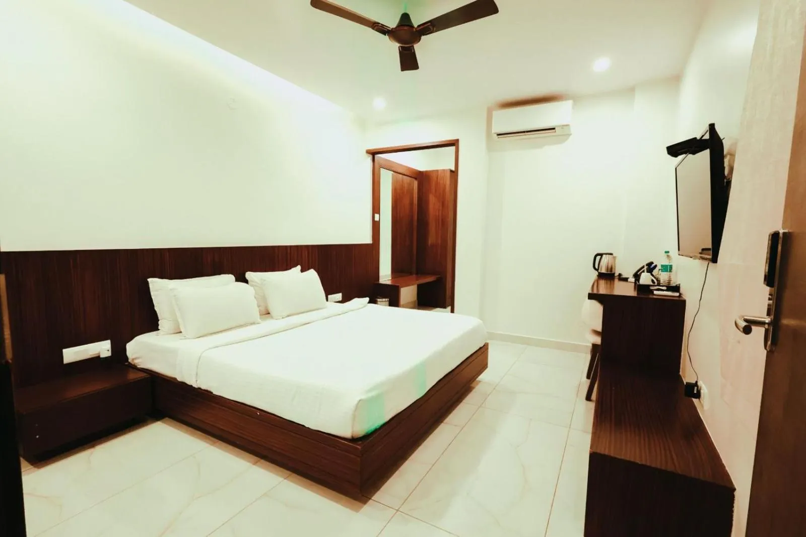 Bedroom in Veerdency Luxury resort