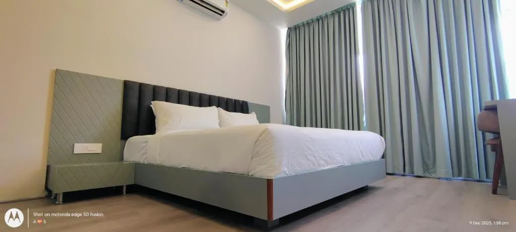 Bed in Veerdency Luxury resort