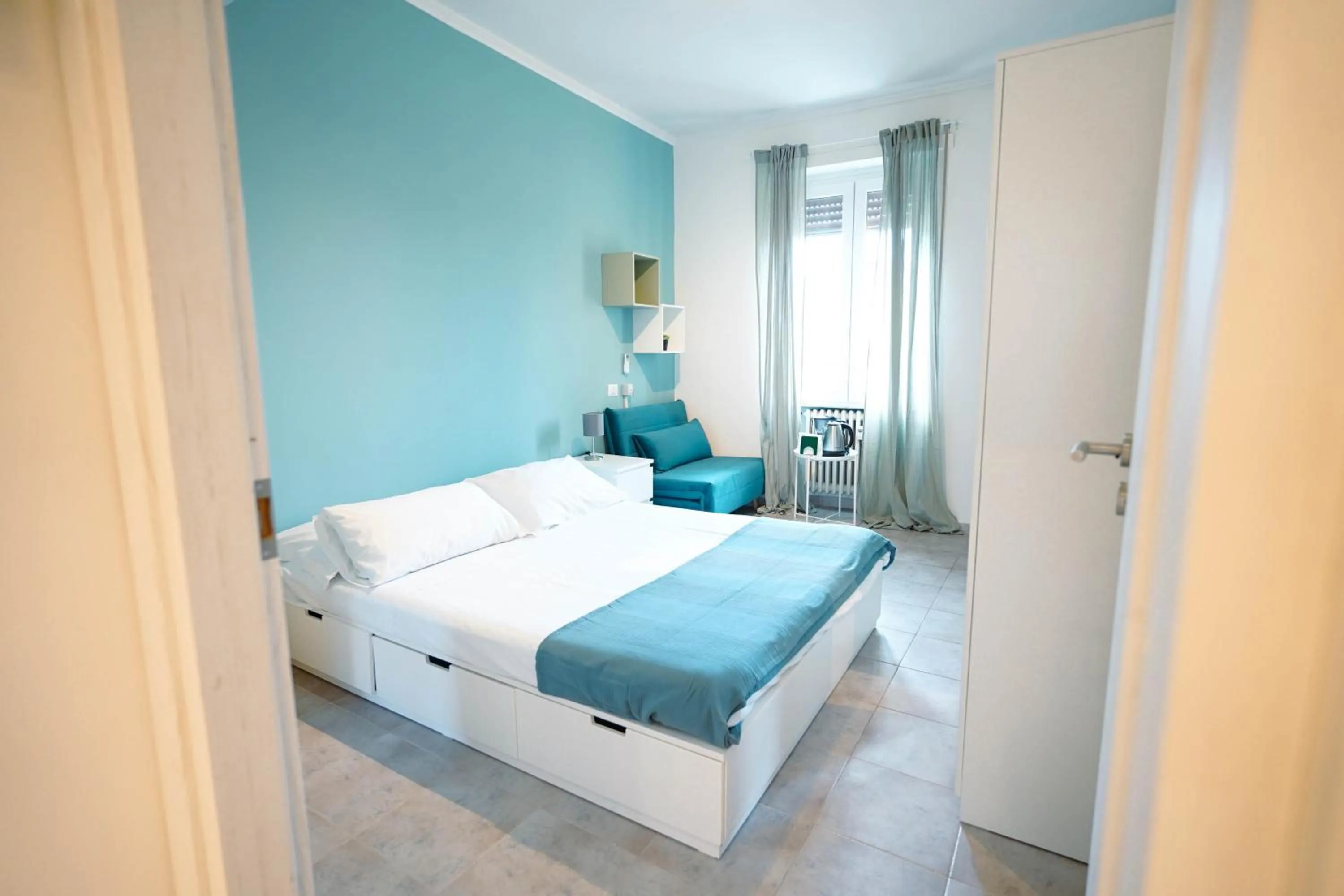 Bedroom, Bed in Salotto Tiburtino