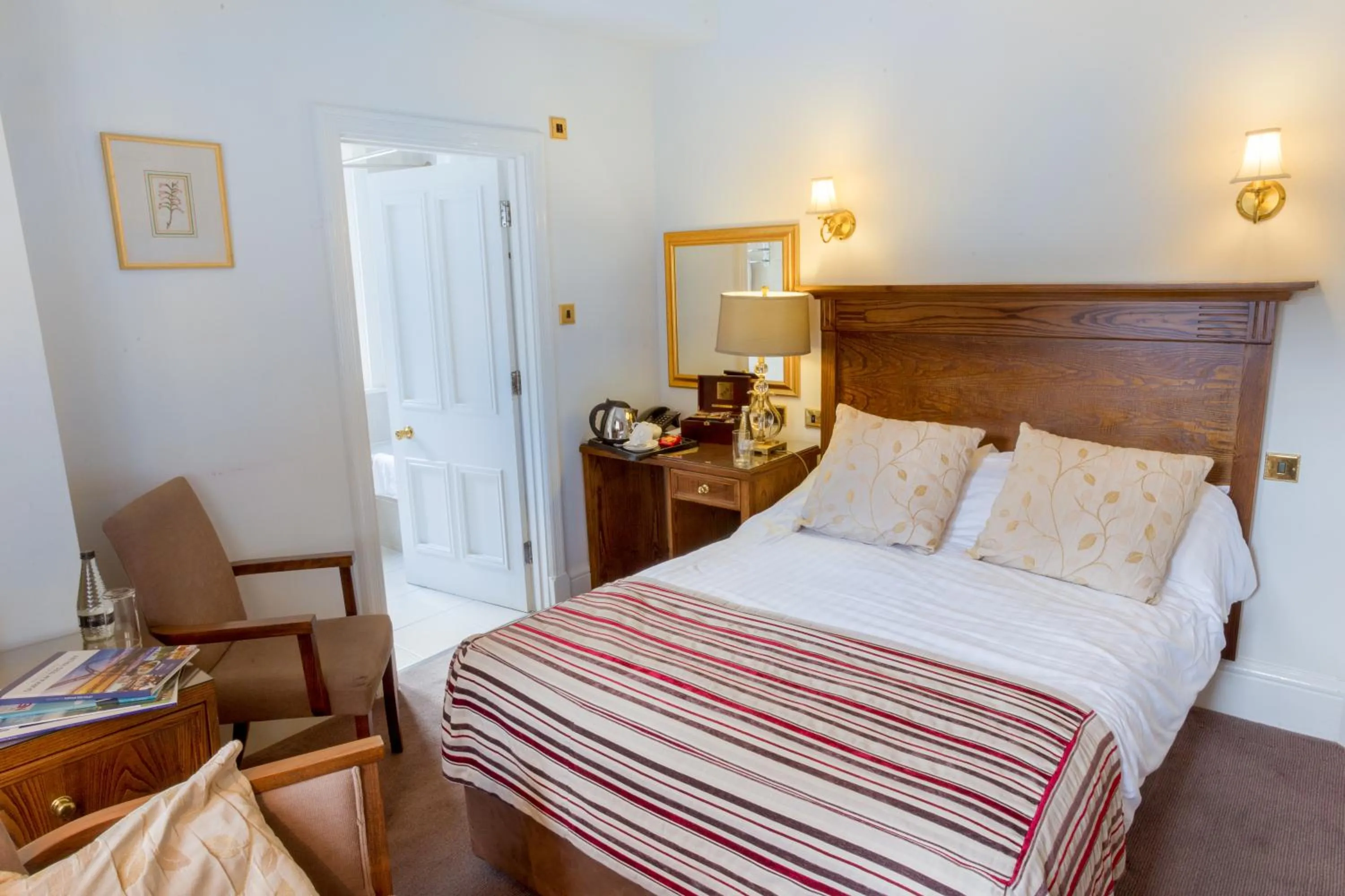 Bedroom, Bed in Grinkle Park Hotel