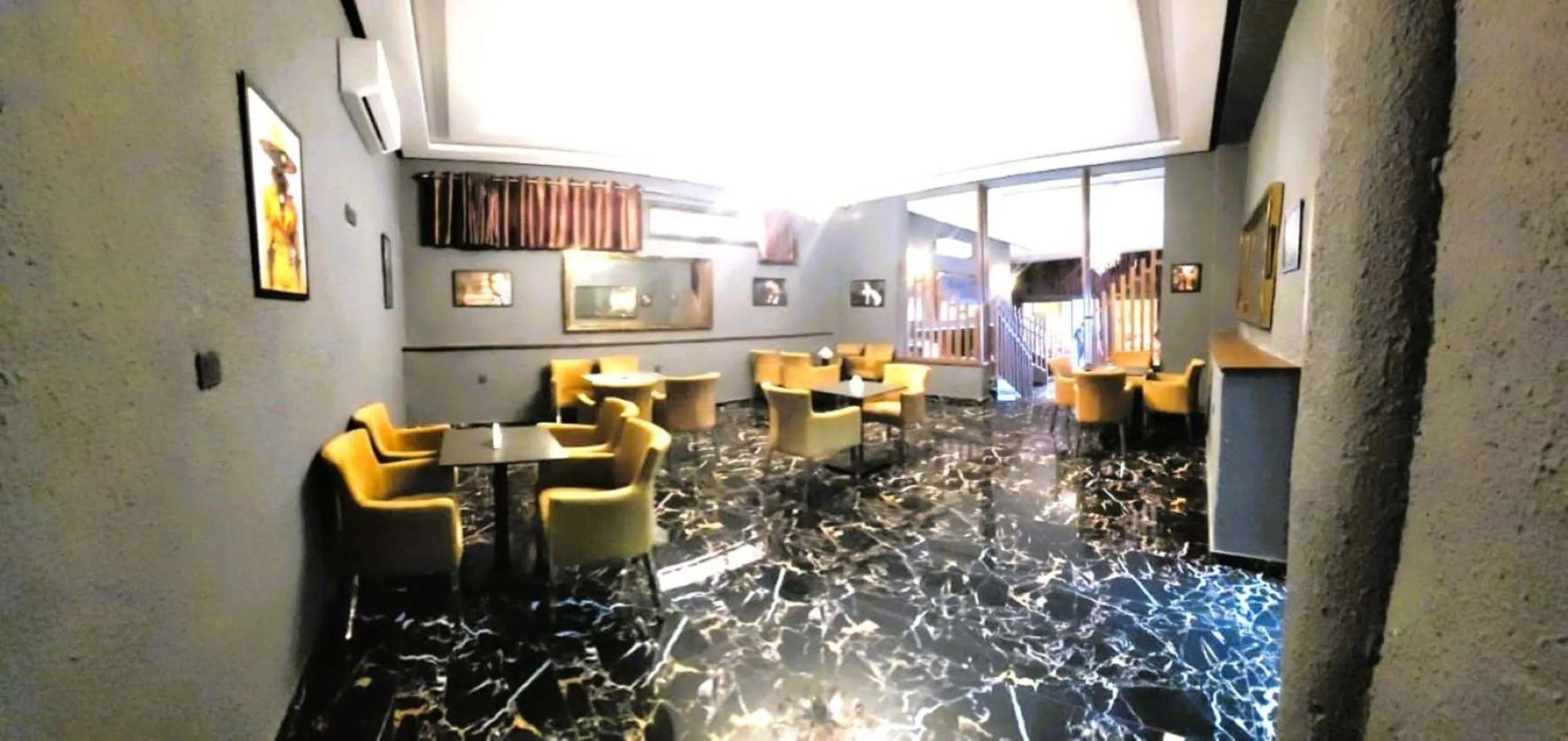 Bathroom in The Hotel Syracuse