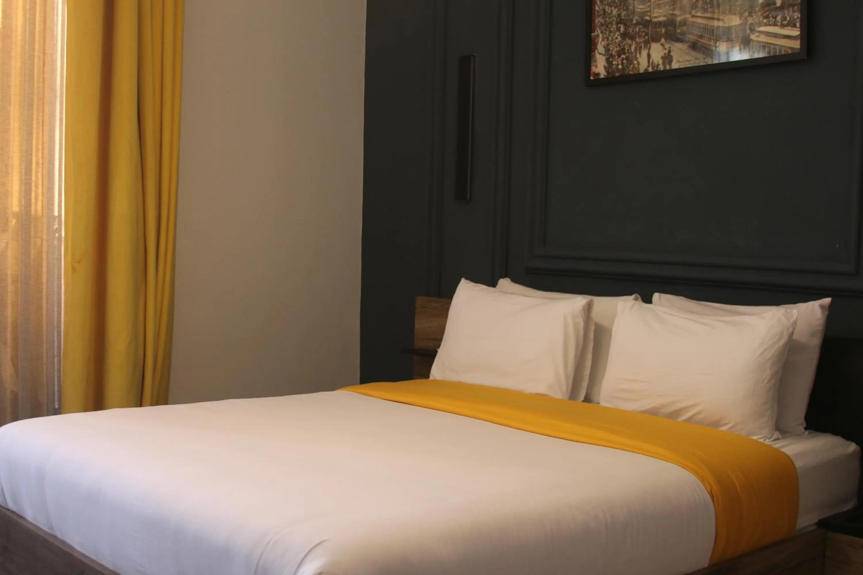 Bedroom, Bed in The Hotel Syracuse