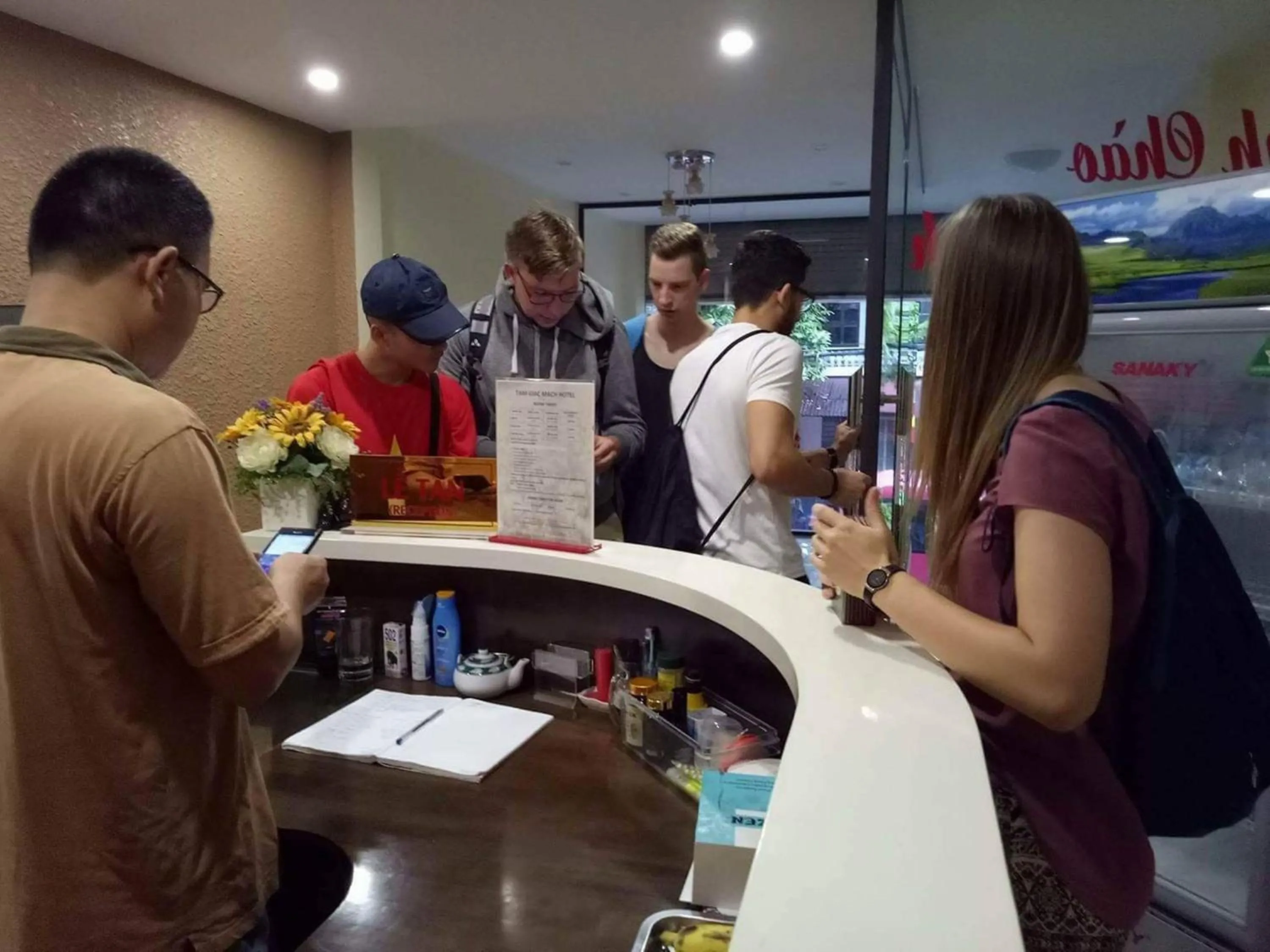 People in Tam Giác Mạch Hotel