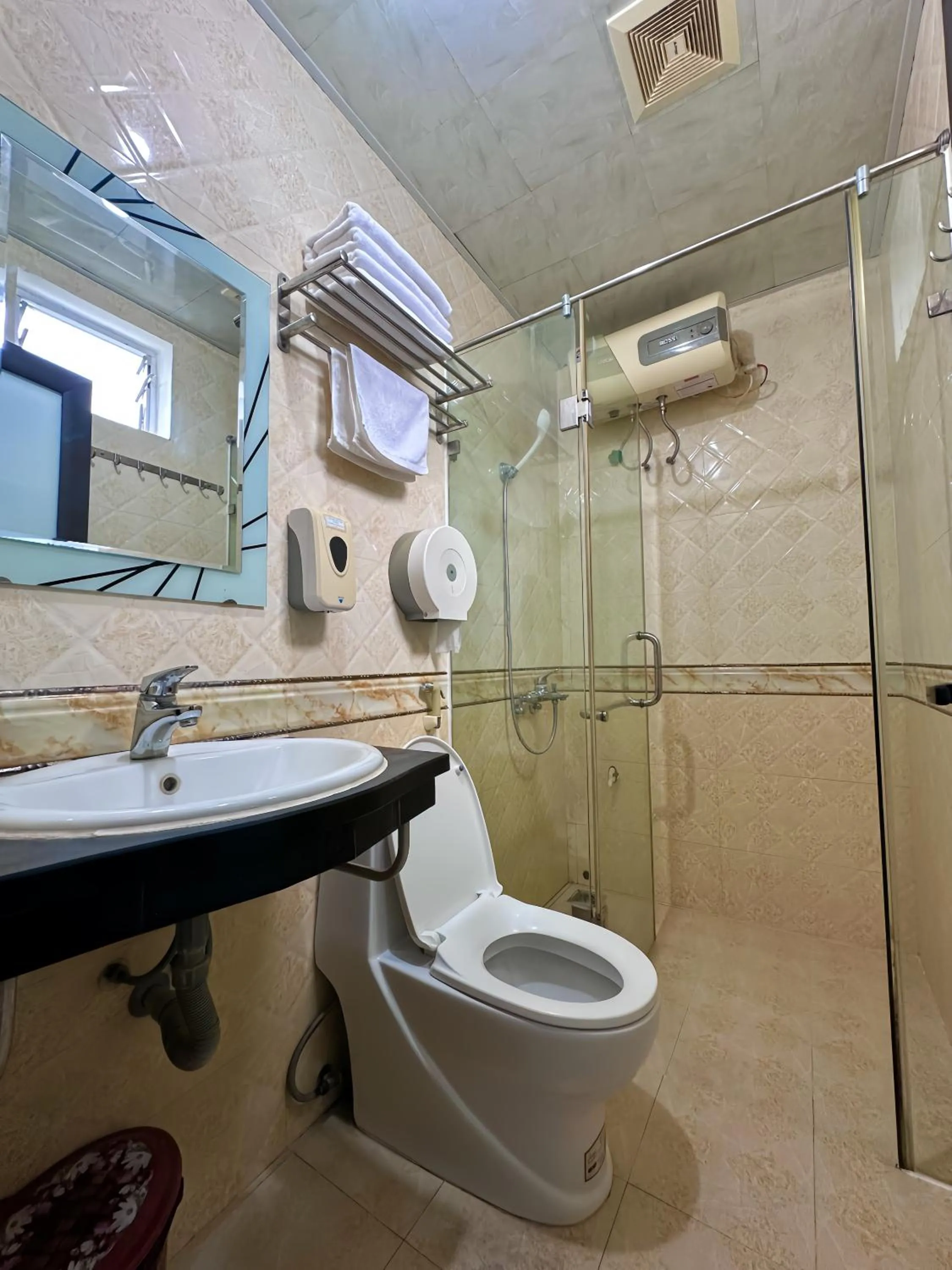 Bathroom in Tam Giác Mạch Hotel