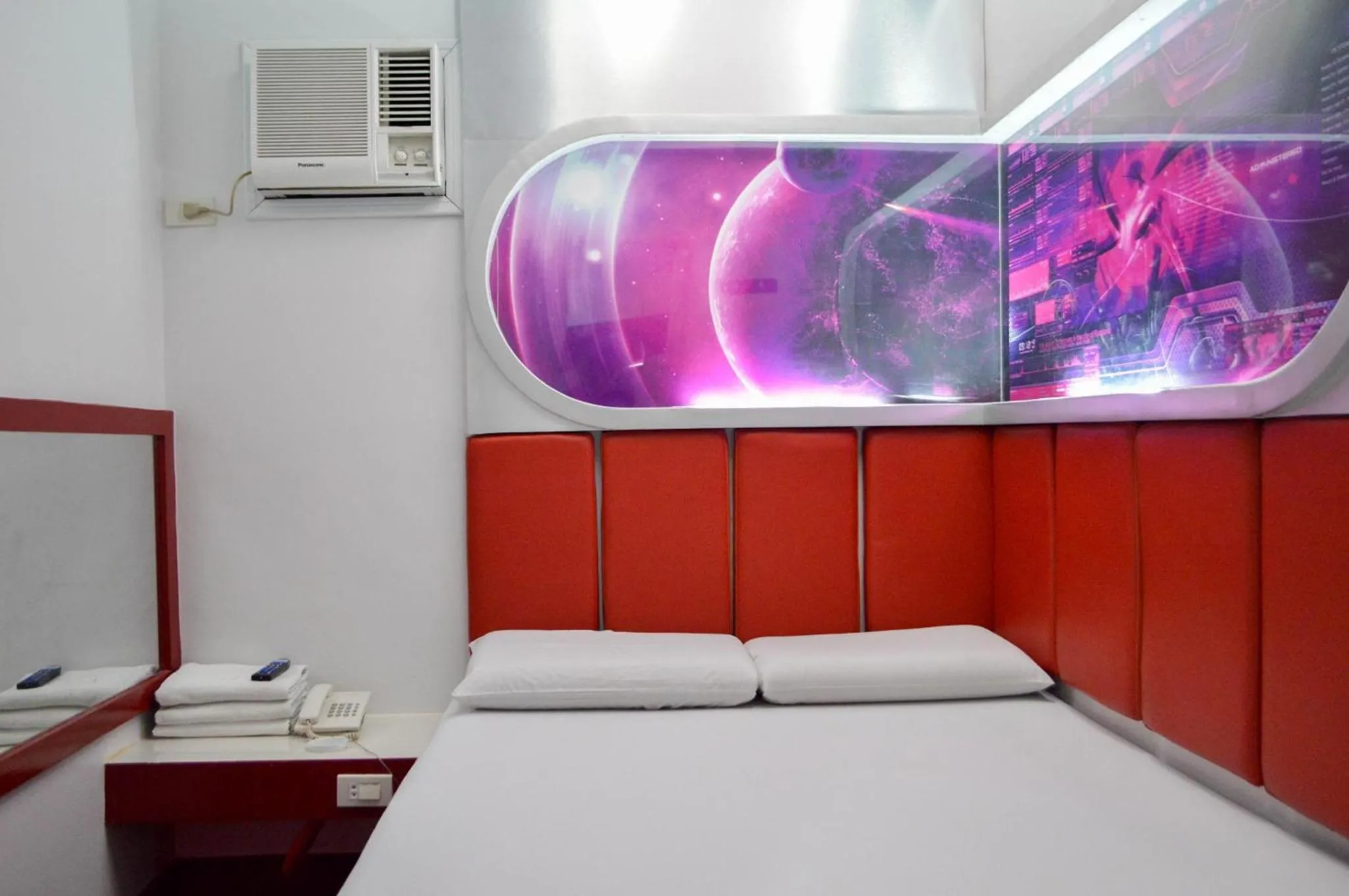 Bedroom, Bed in Astrotel Avenida