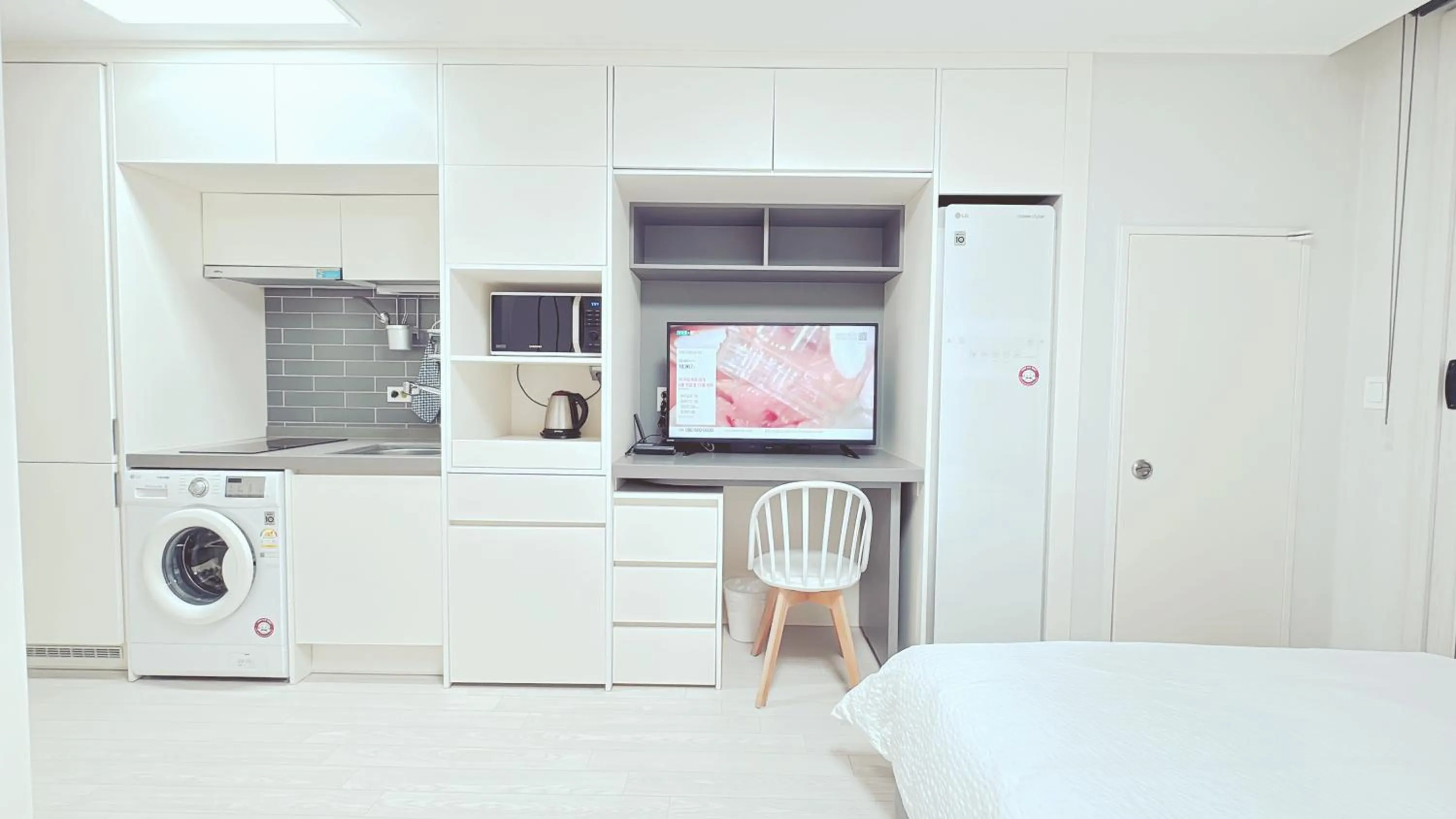 Bedroom, Bed in The Time hotel Incheon Airport