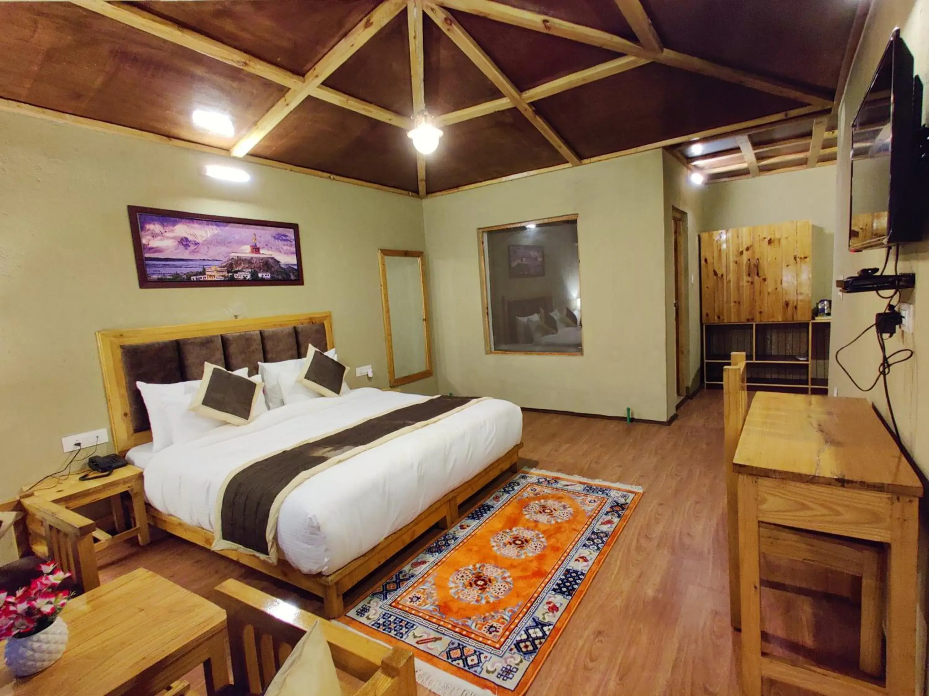 Deluxe Double Room in White Sands Resort Deluxe Double Room in White Sands Resort
