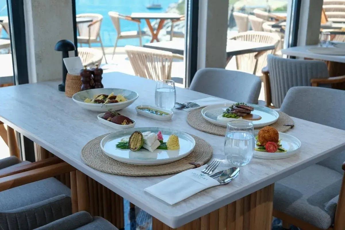 Restaurant/places to eat in Ada Port Hotel Adults Only Restaurant/places to eat in Ada Port Hotel Adults Only