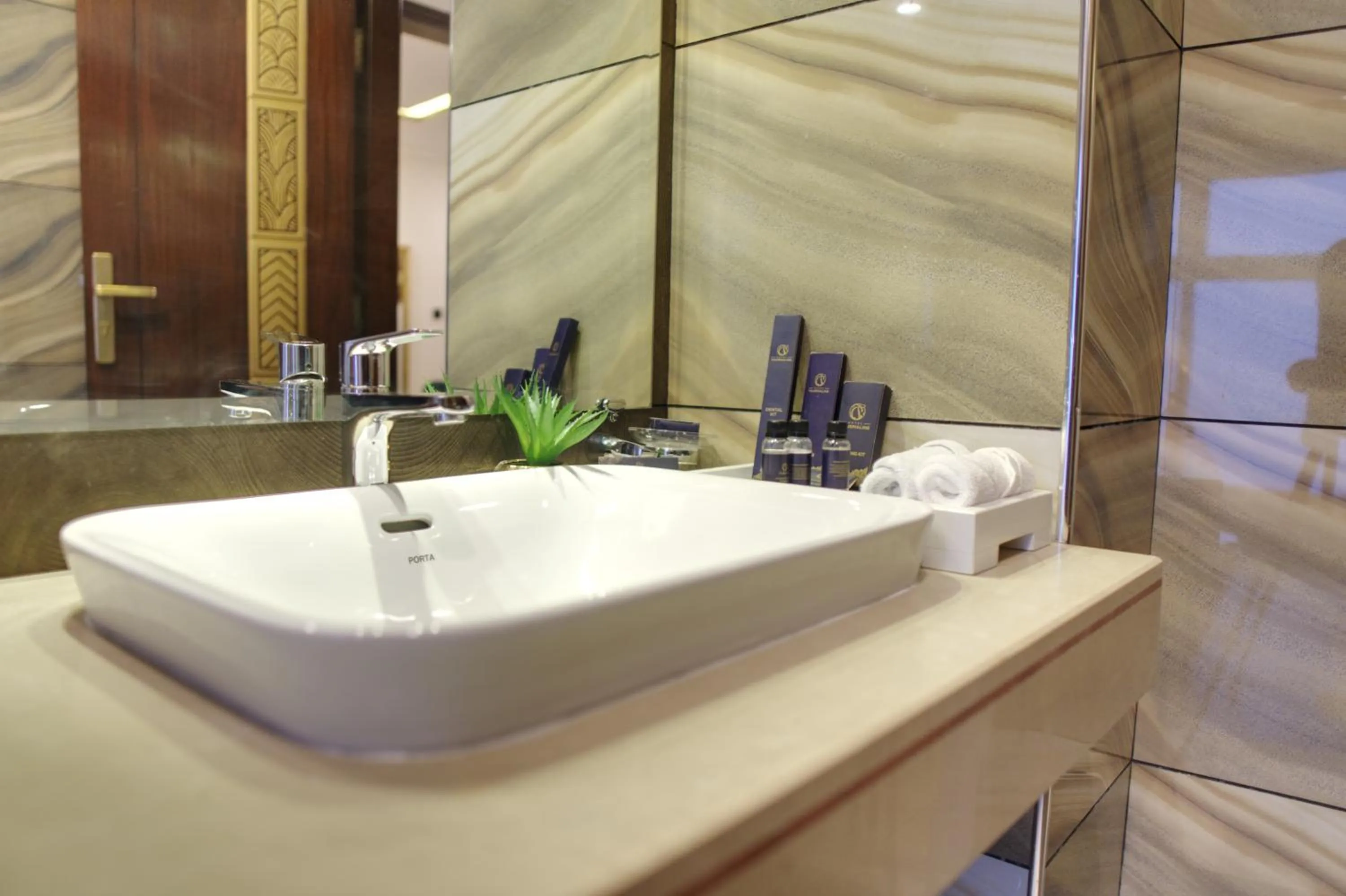 Bathroom in Hotel Tourmaline Peshawar