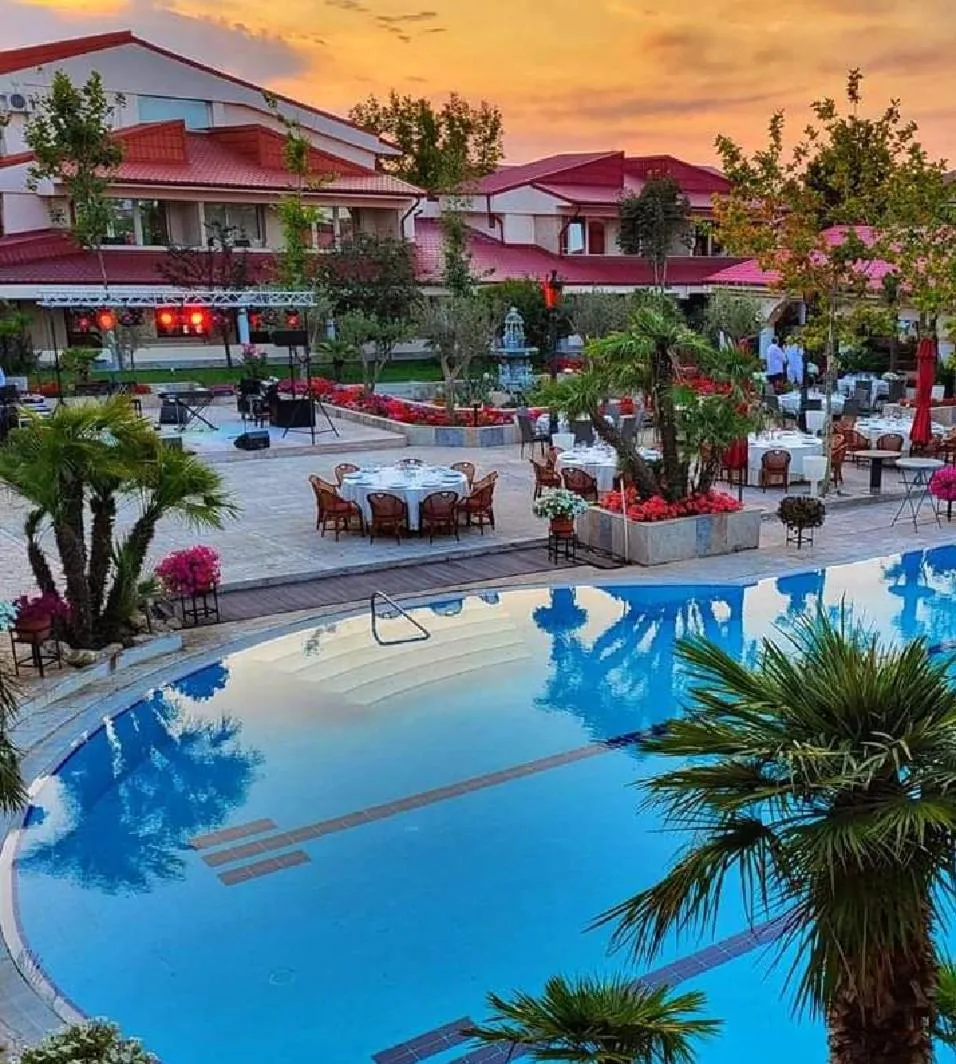 Vox Maris Grand Resort