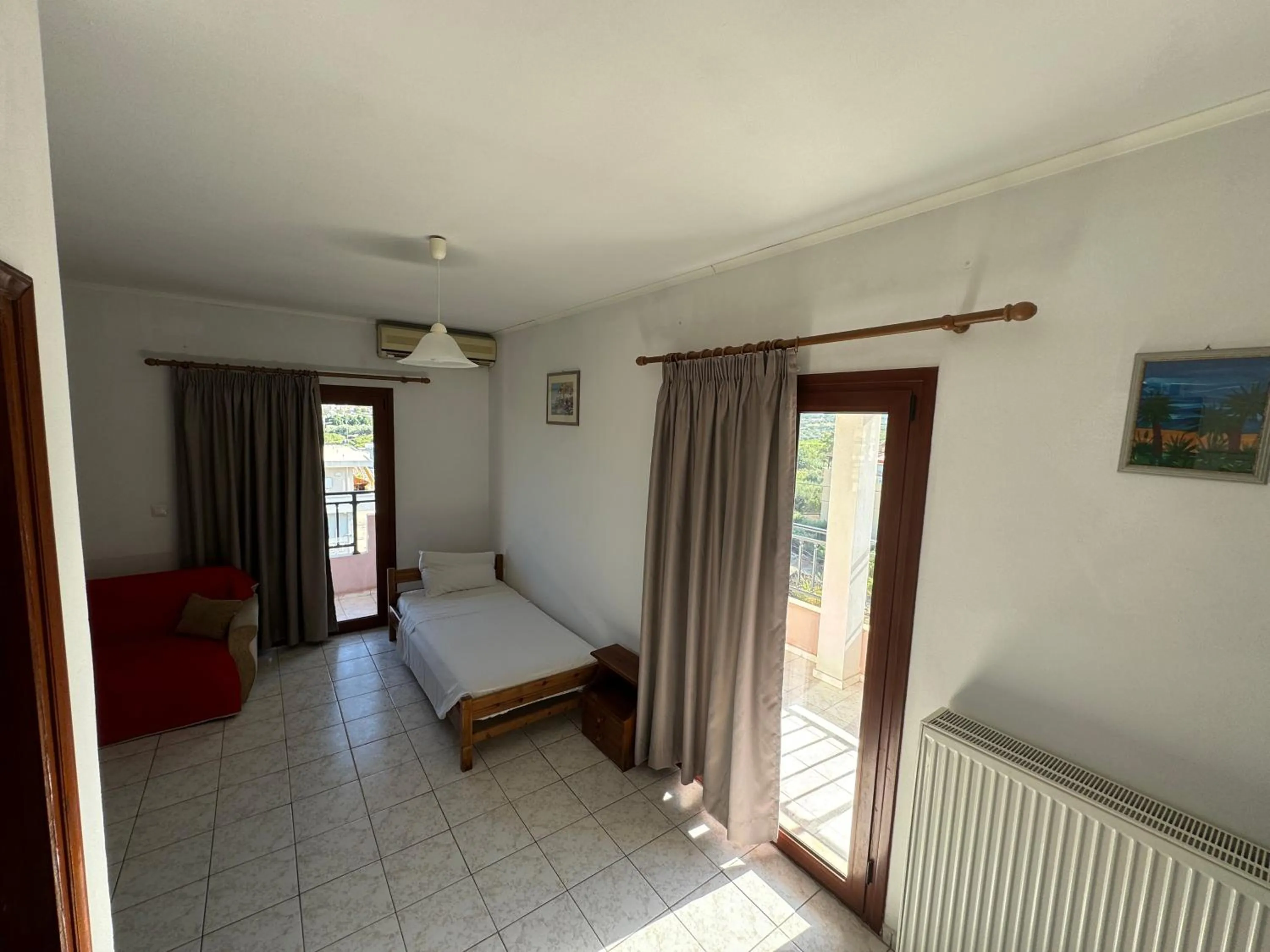 Bed in Zac & Georgio Studios