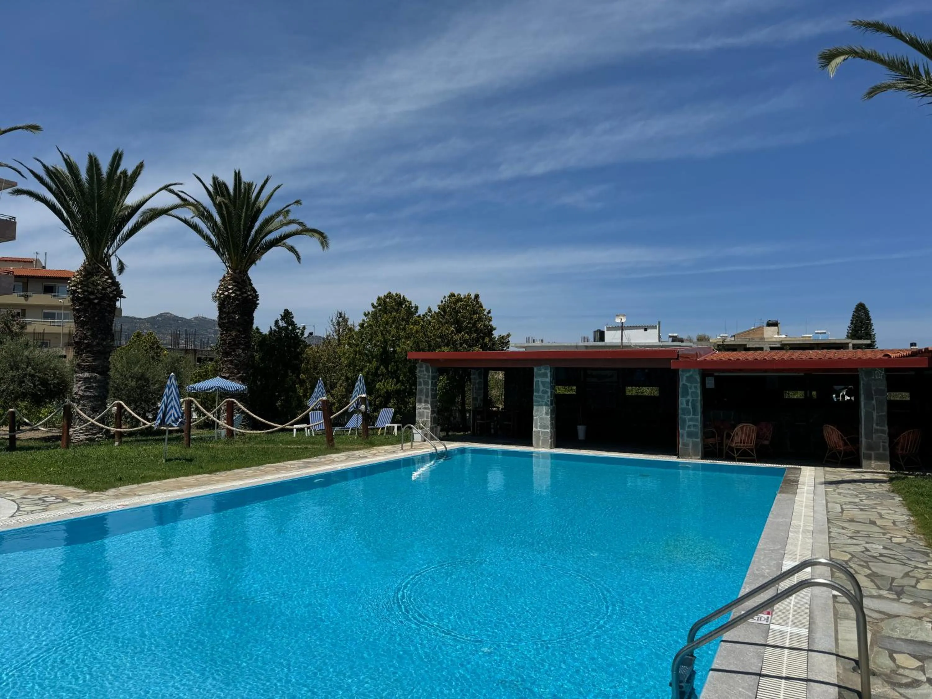 Swimming pool in Zac & Georgio Studios