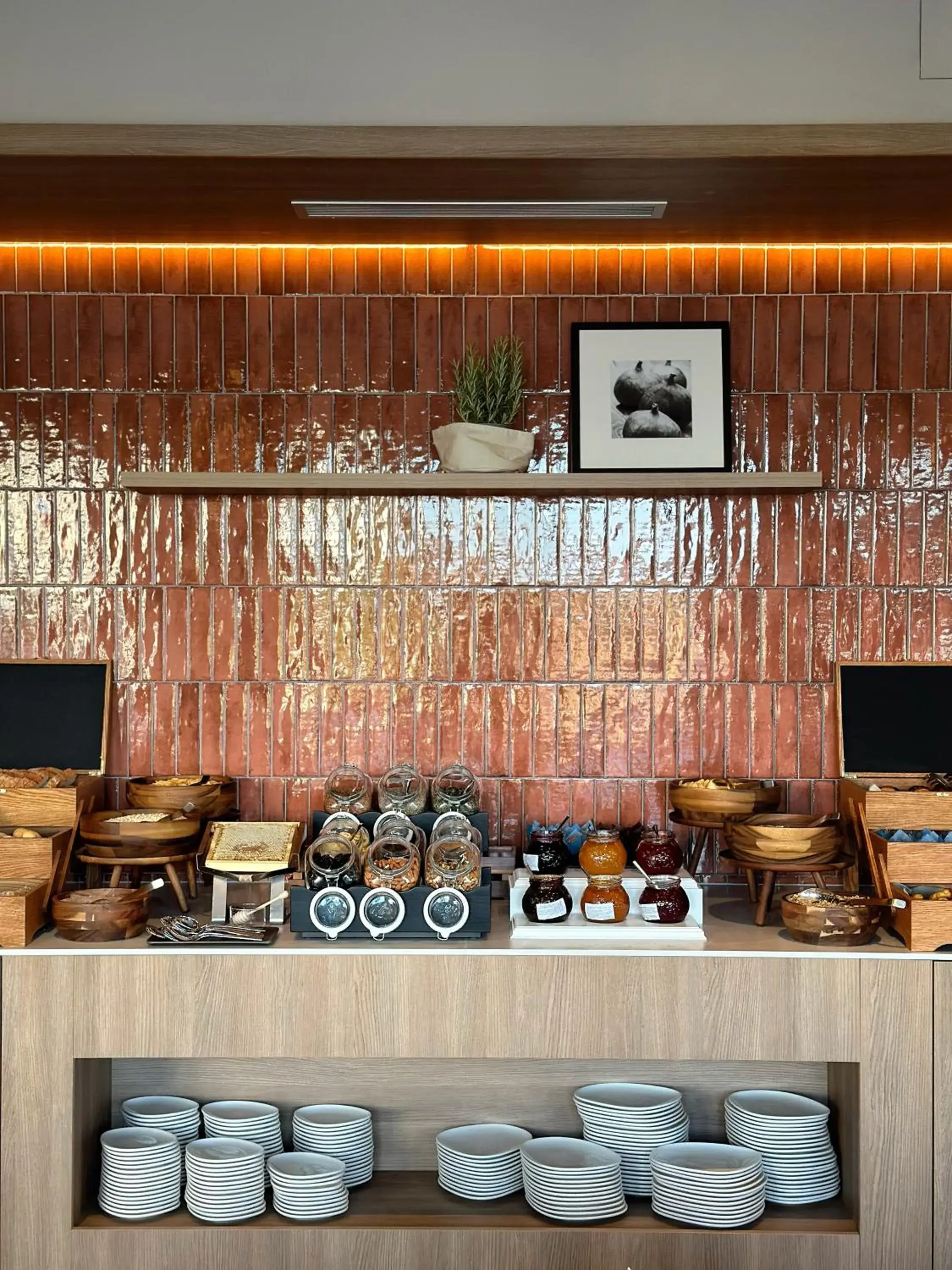 Breakfast in Molum Hotel & Residences Breakfast in Molum Hotel & Residences