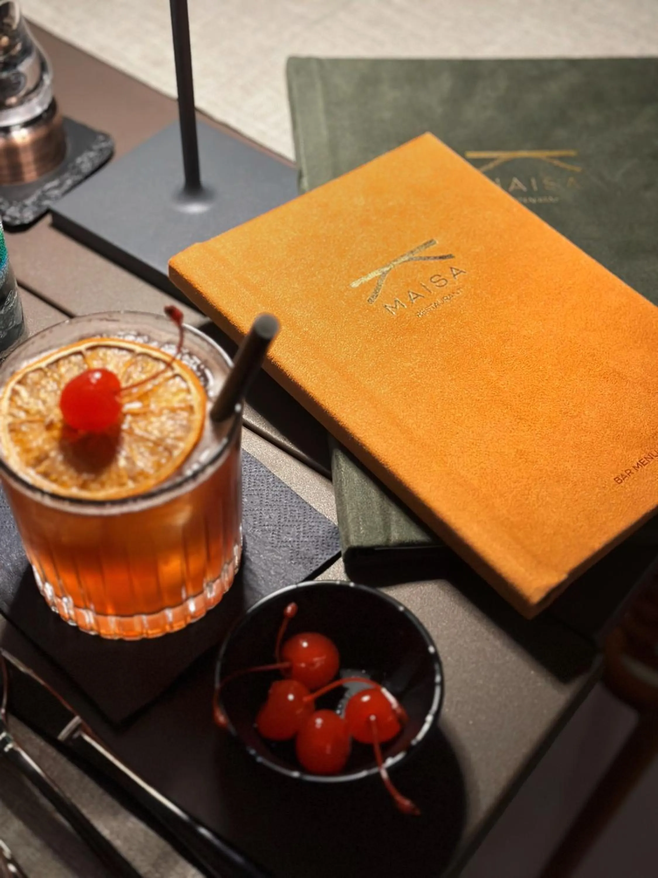 Restaurant/places to eat in Molum Hotel & Residences