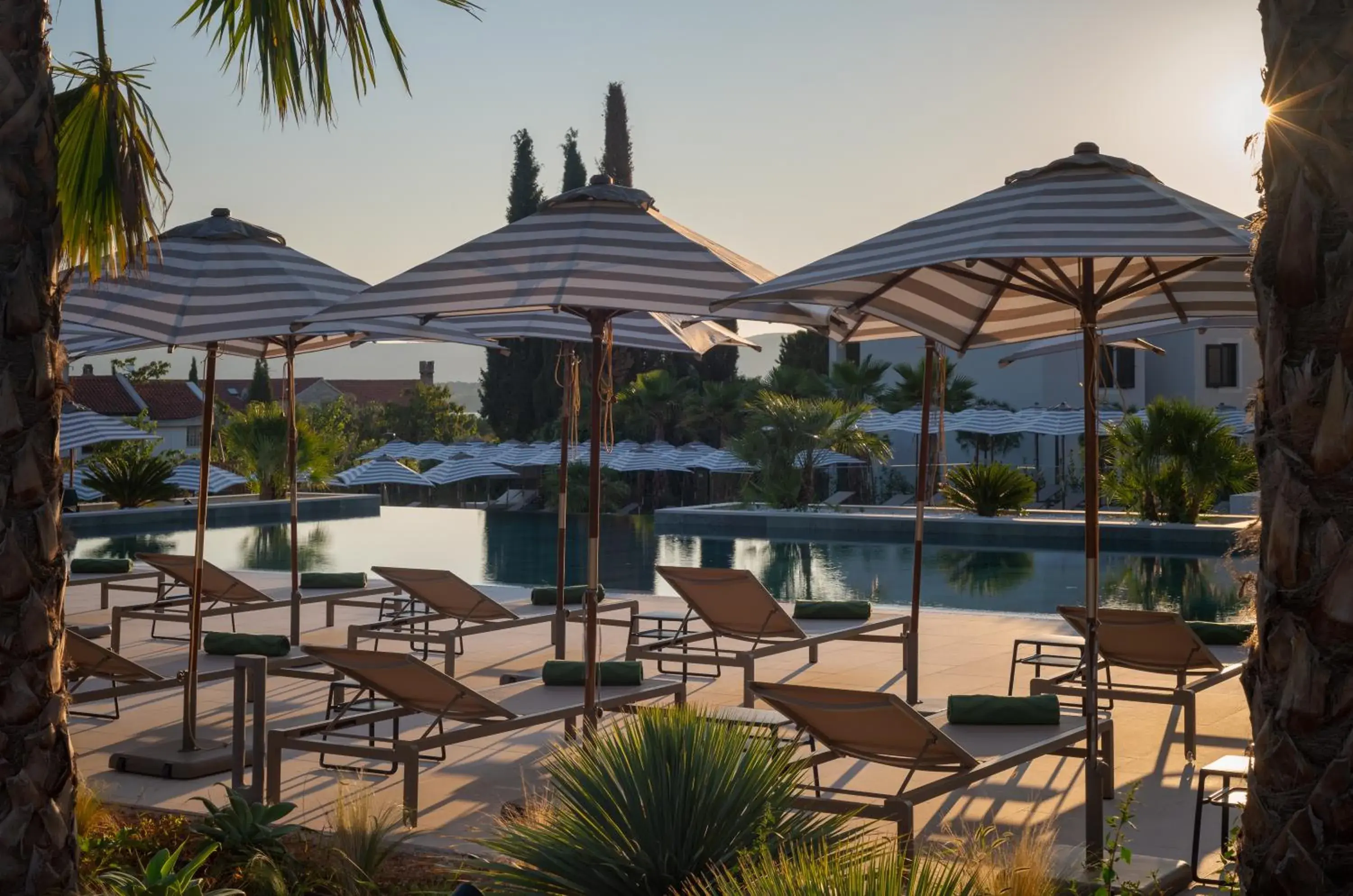 Swimming pool in Molum Hotel & Residences Swimming pool in Molum Hotel & Residences