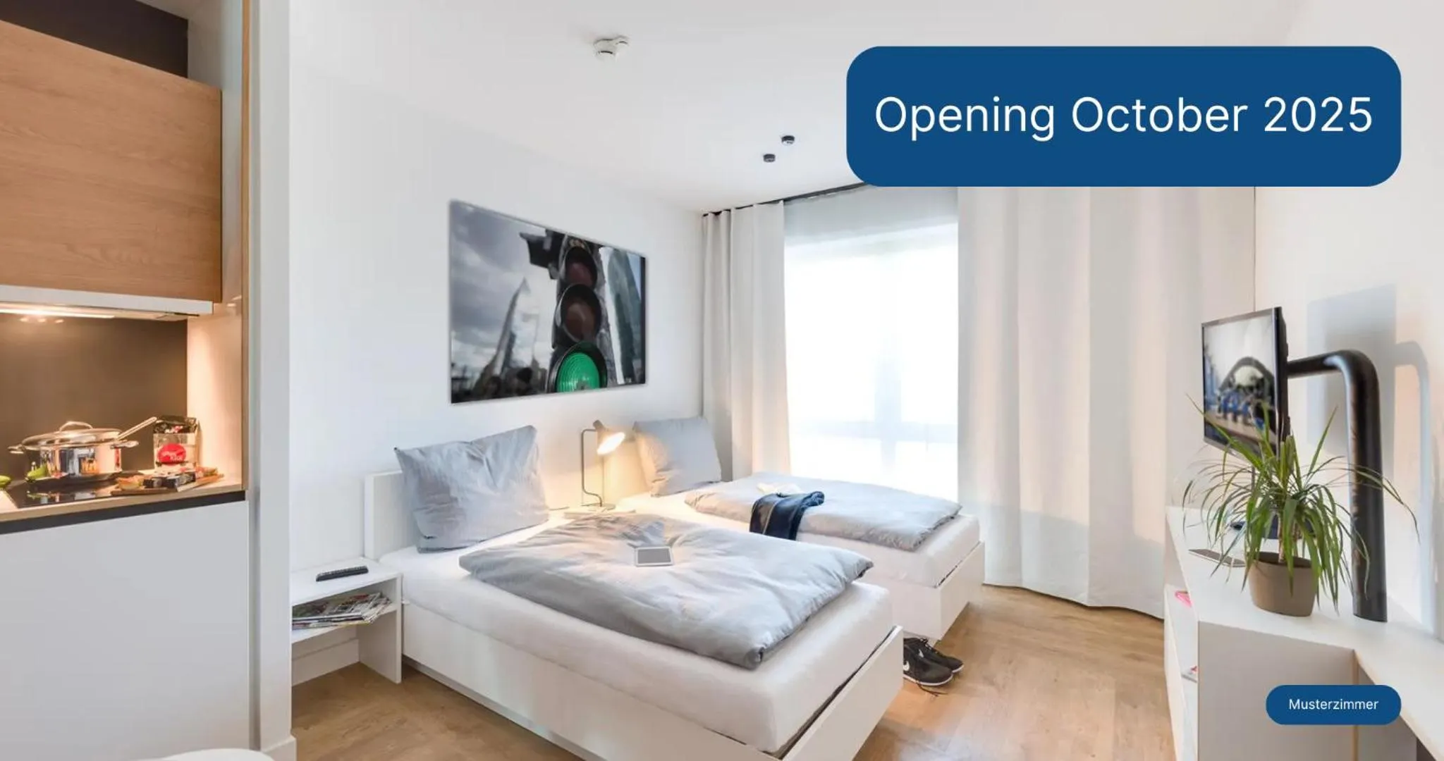 Photo of the whole room, Bed in smartments Frankfurt Airport