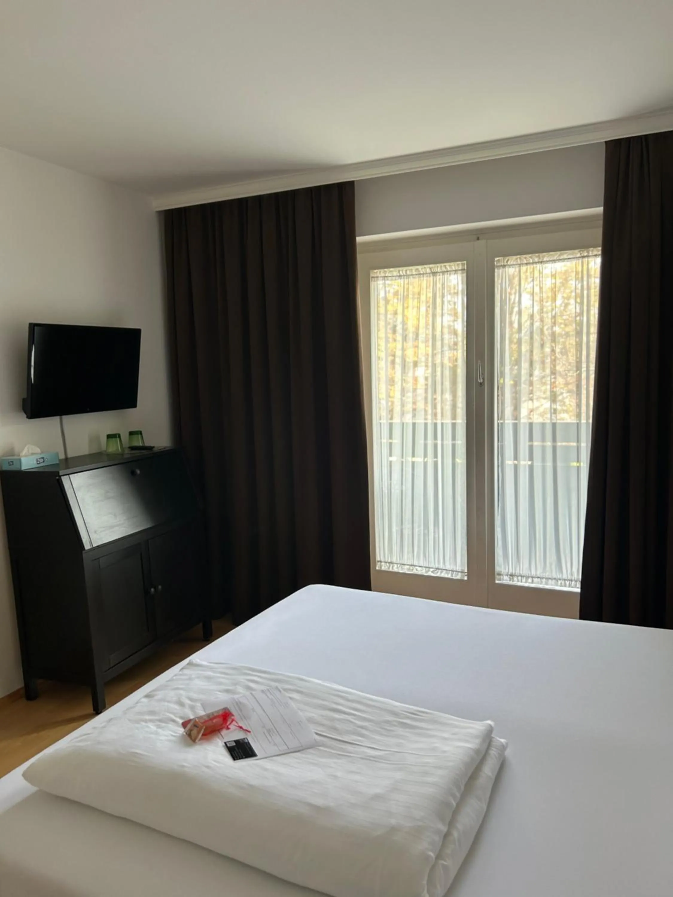 TV and multimedia, Bed in Hotel Berg