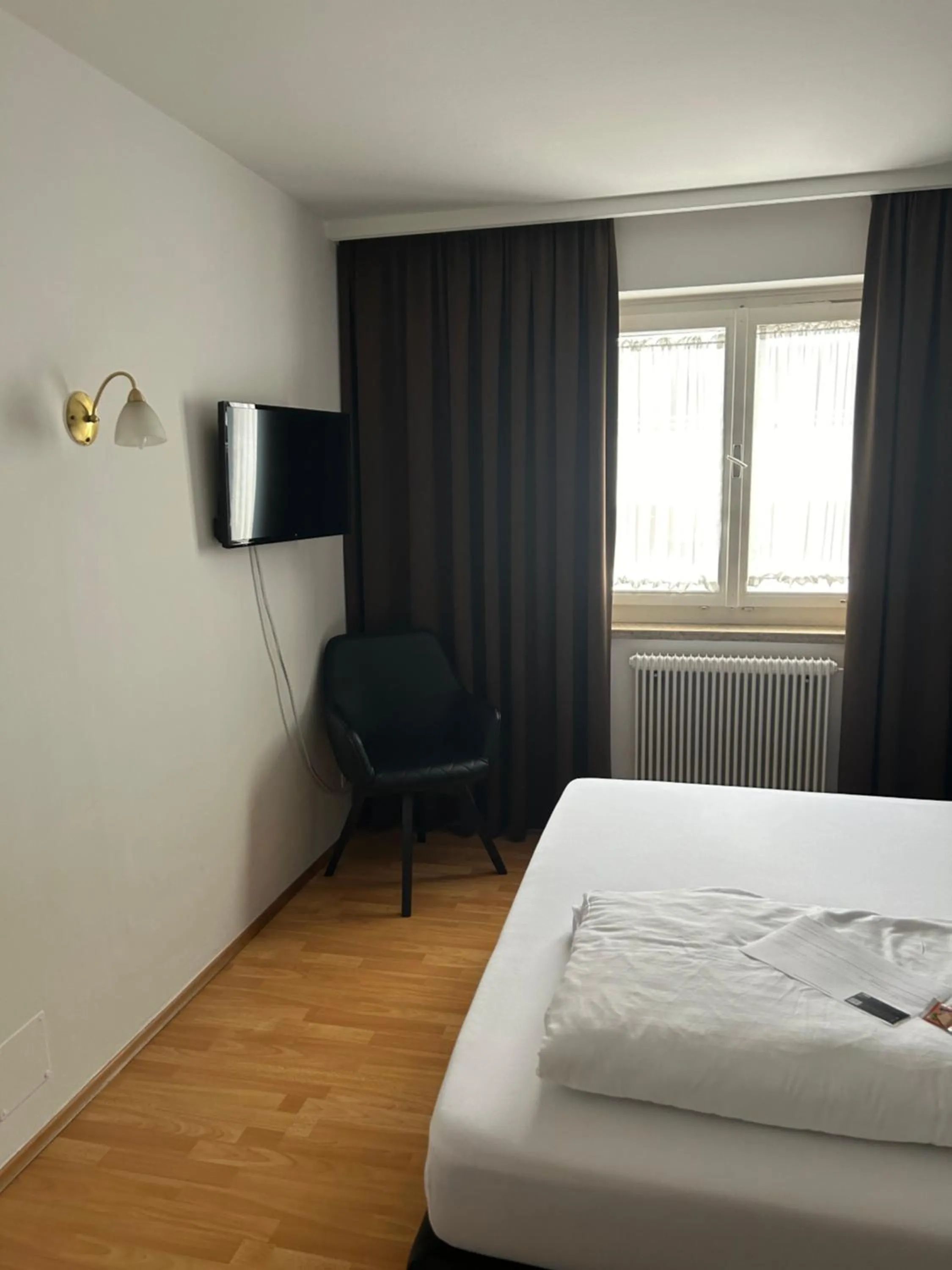 TV and multimedia, Bed in Hotel Berg