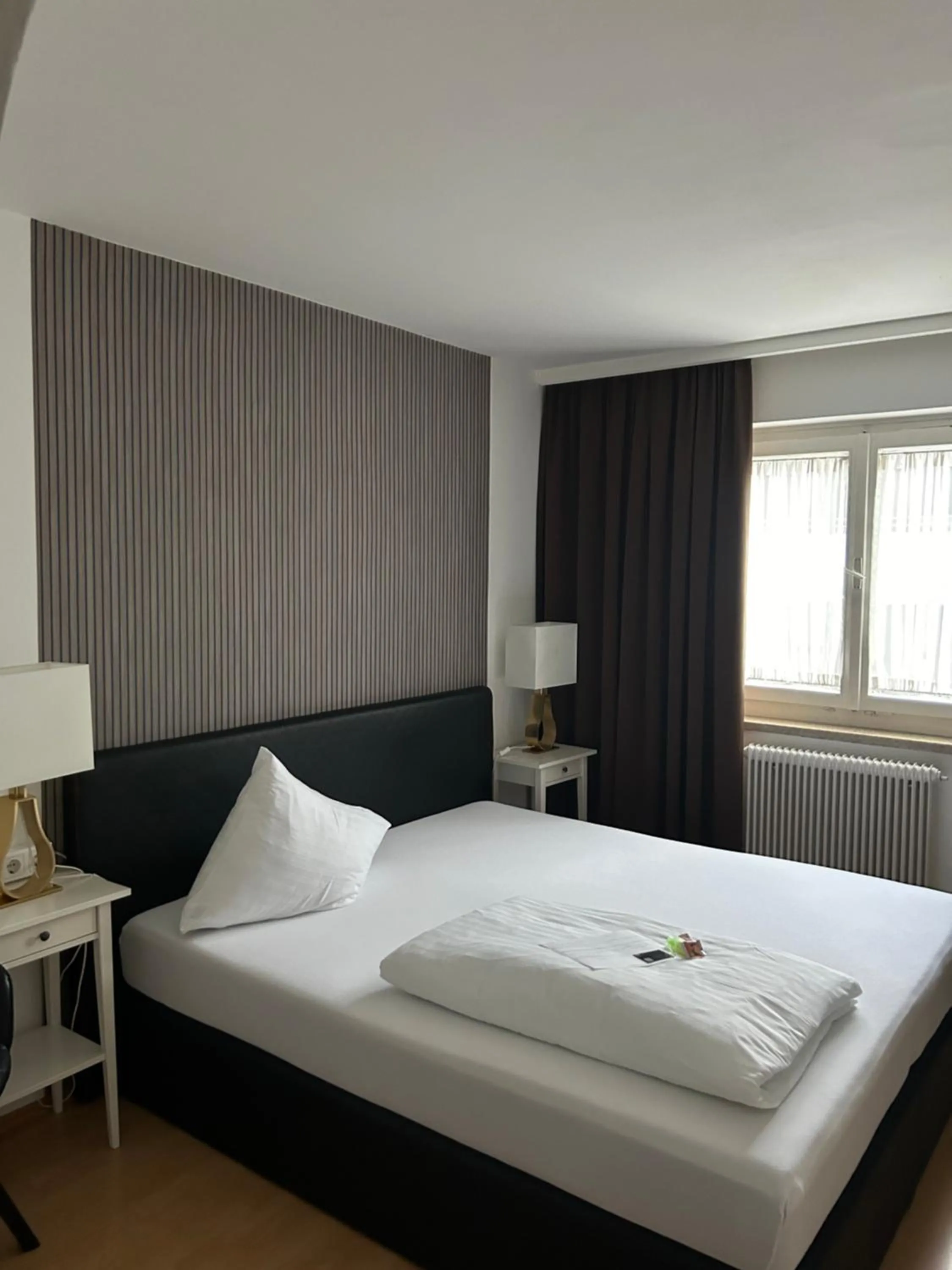Photo of the whole room, Bed in Hotel Berg