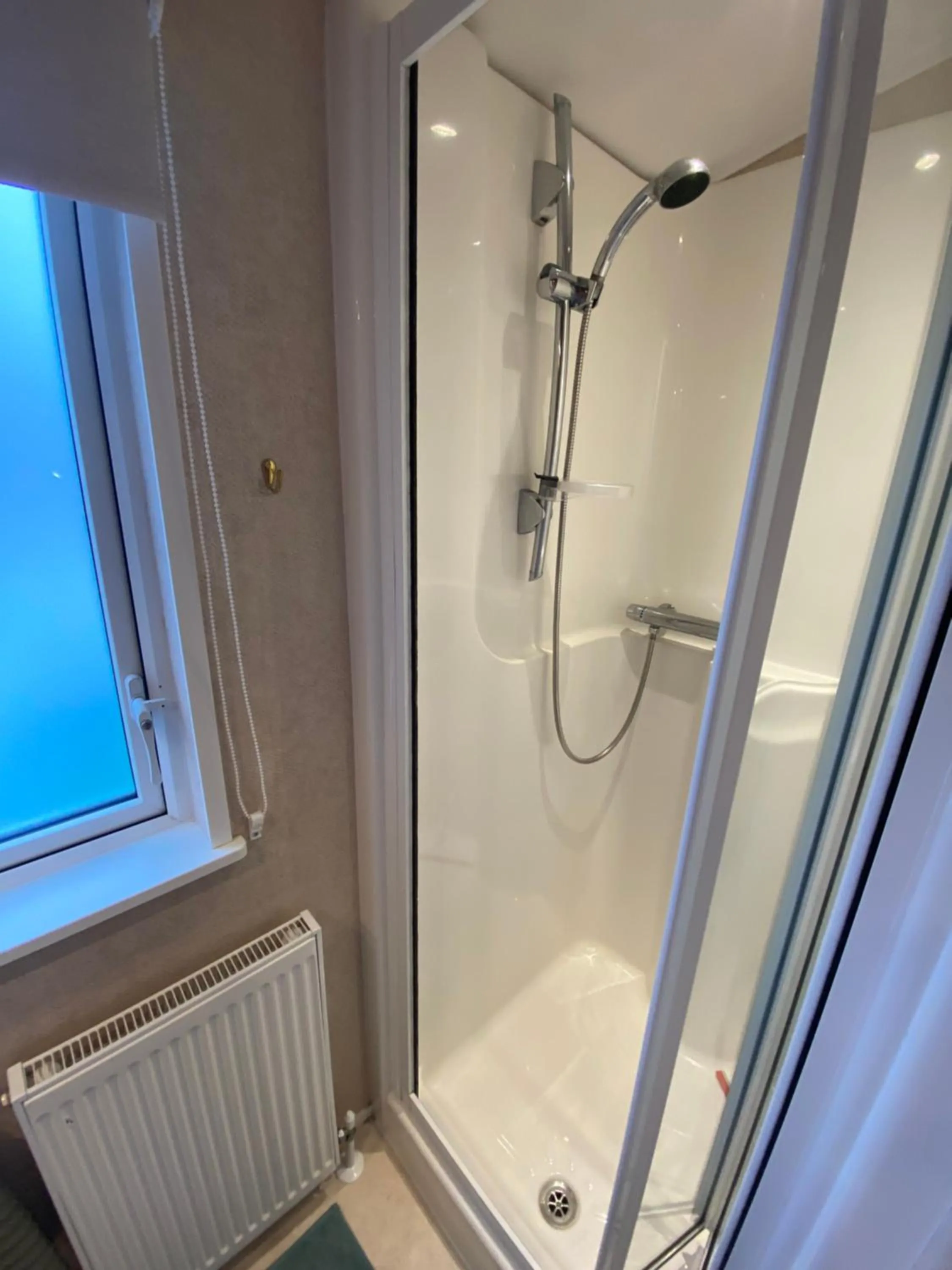 Shower in Red Squirrel Lodge