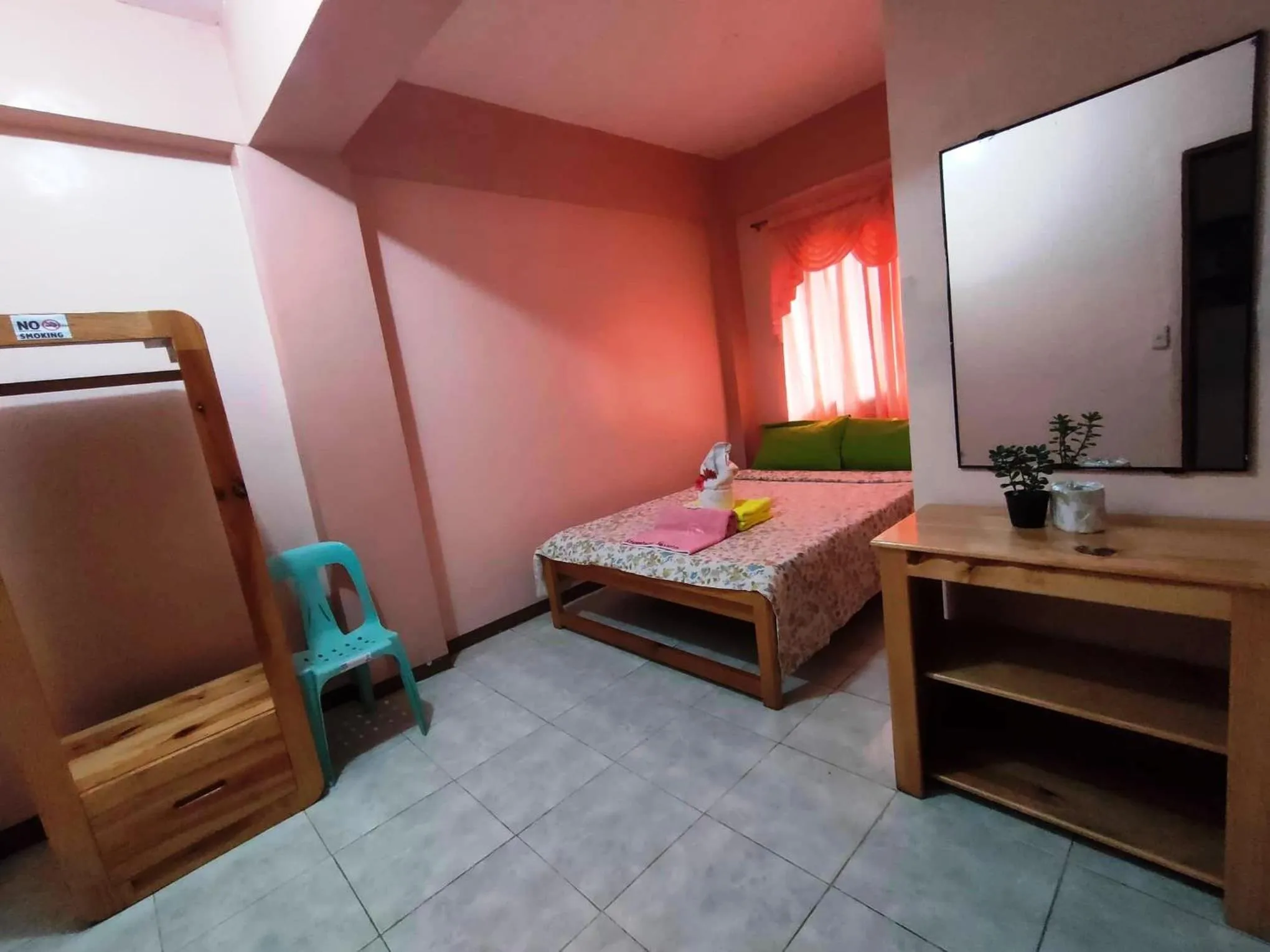 Bed in Shamrock Tavern