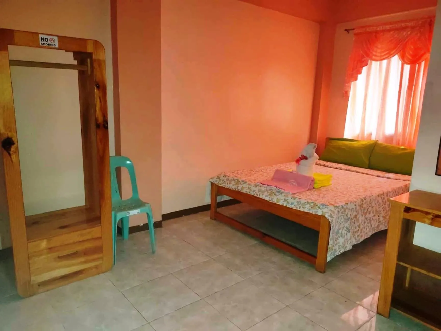 Bed in Shamrock Tavern