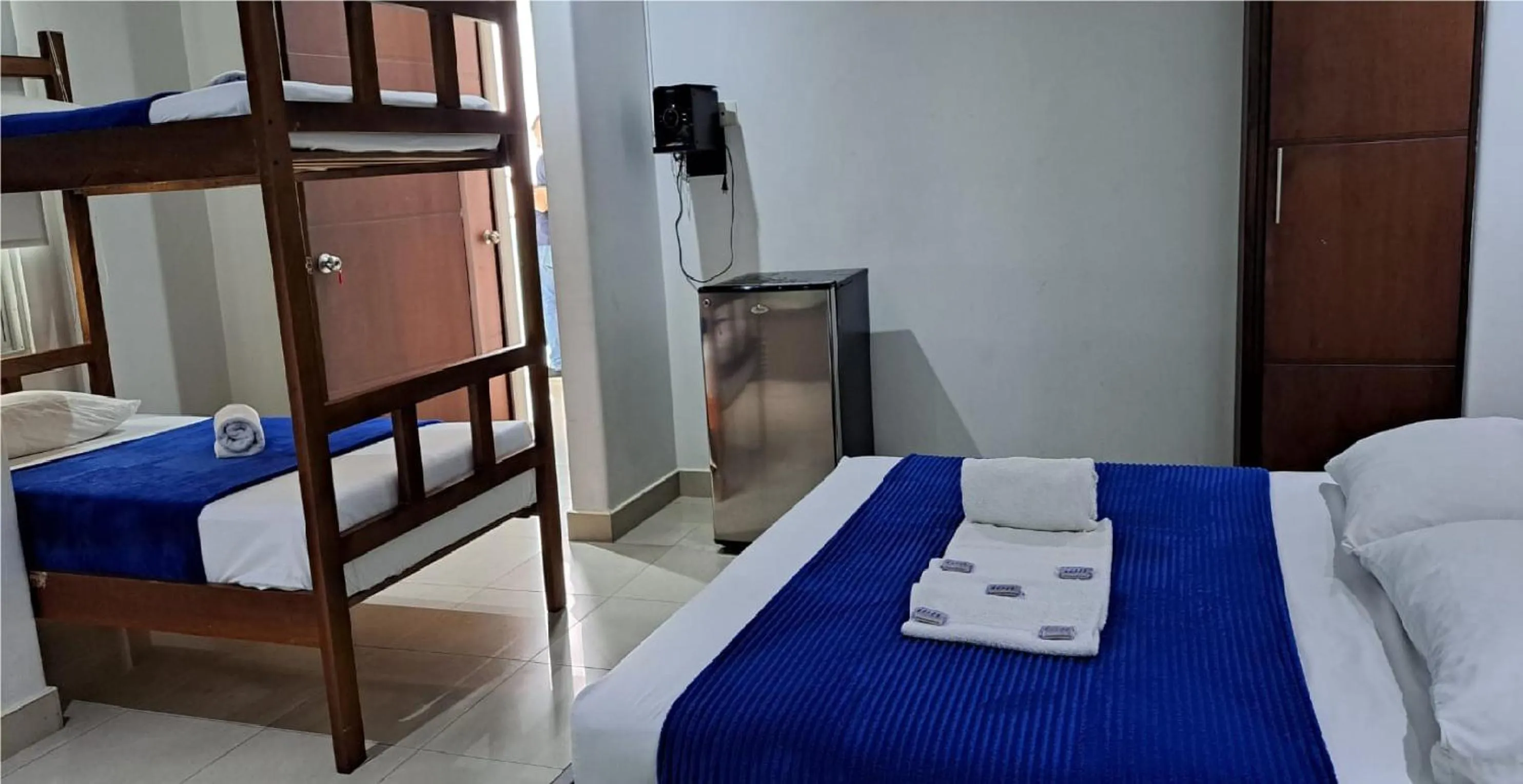 Bed in Hotel Romanza