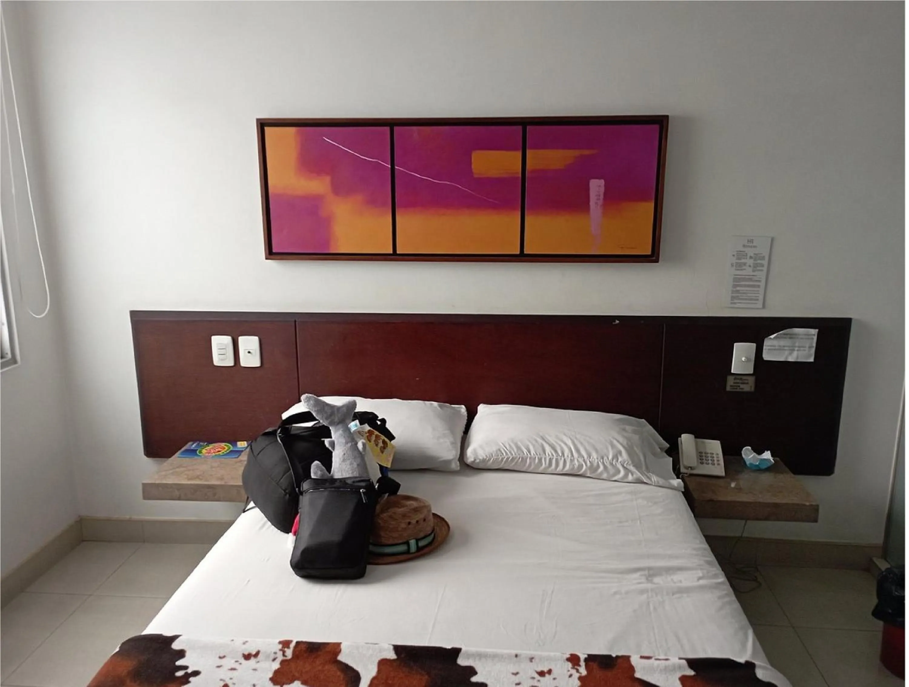 Bed in Hotel Romanza