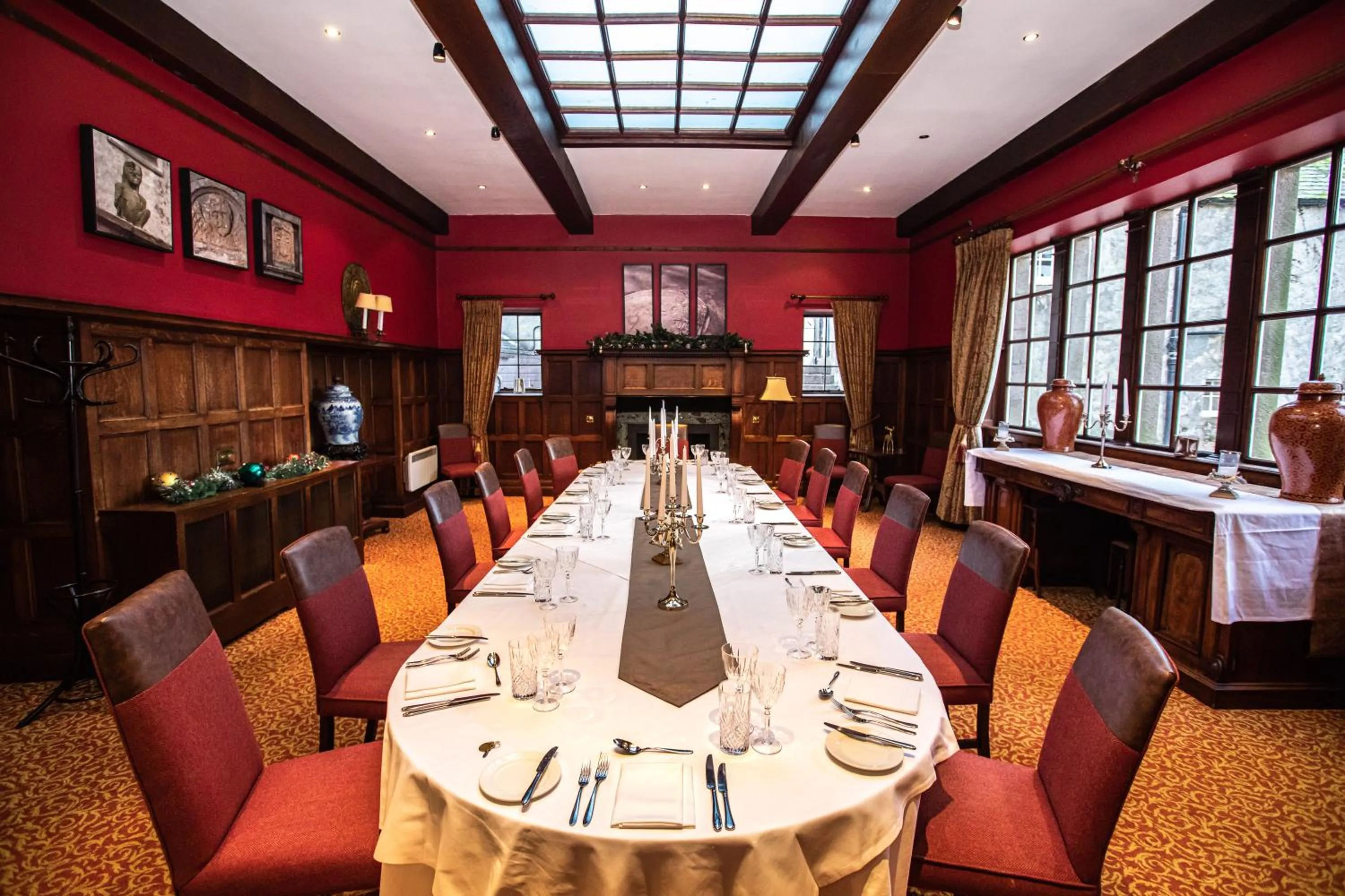 Restaurant/places to eat in Macdonald Pittodrie House