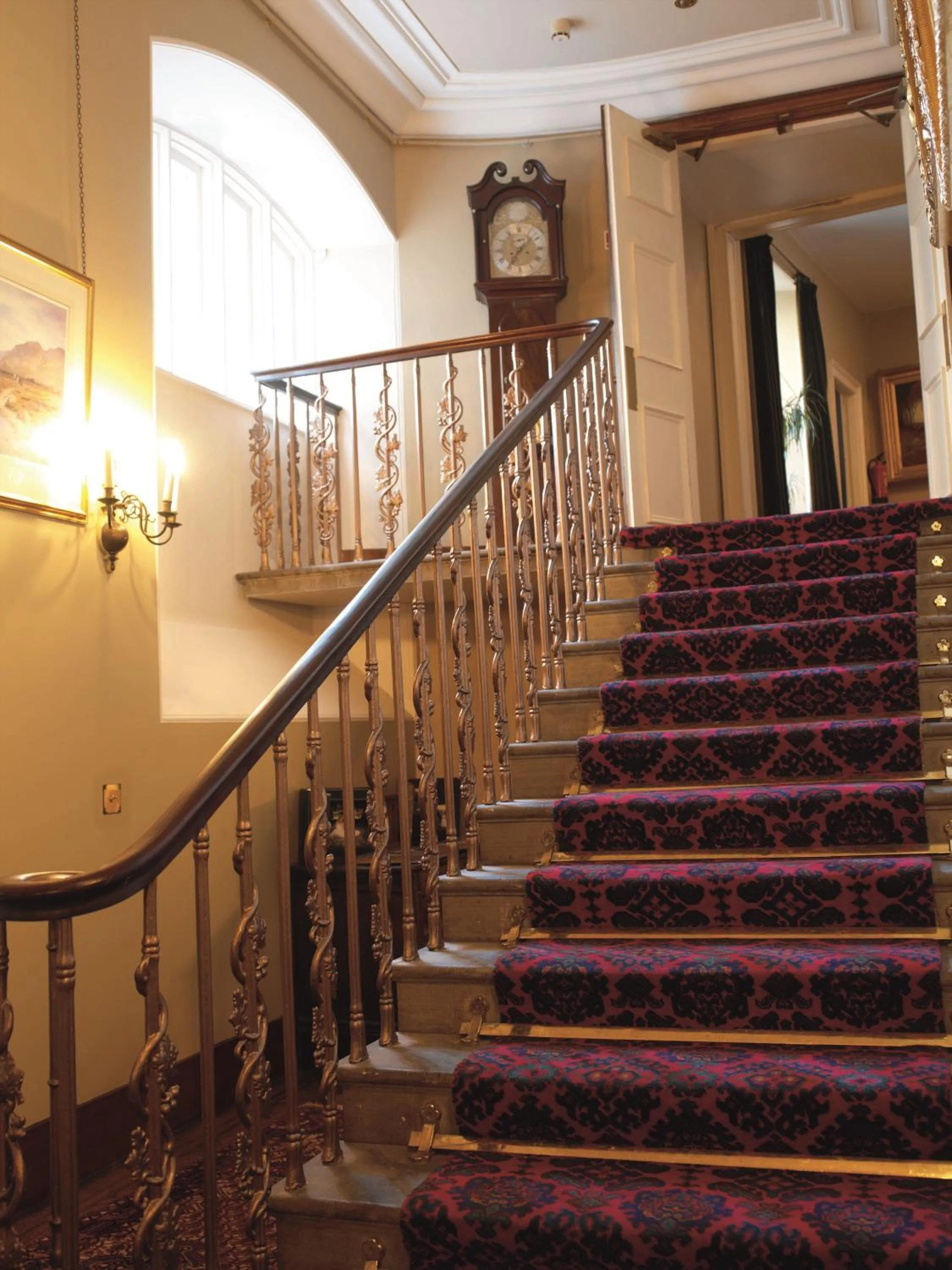 Lobby or reception in Macdonald Pittodrie House