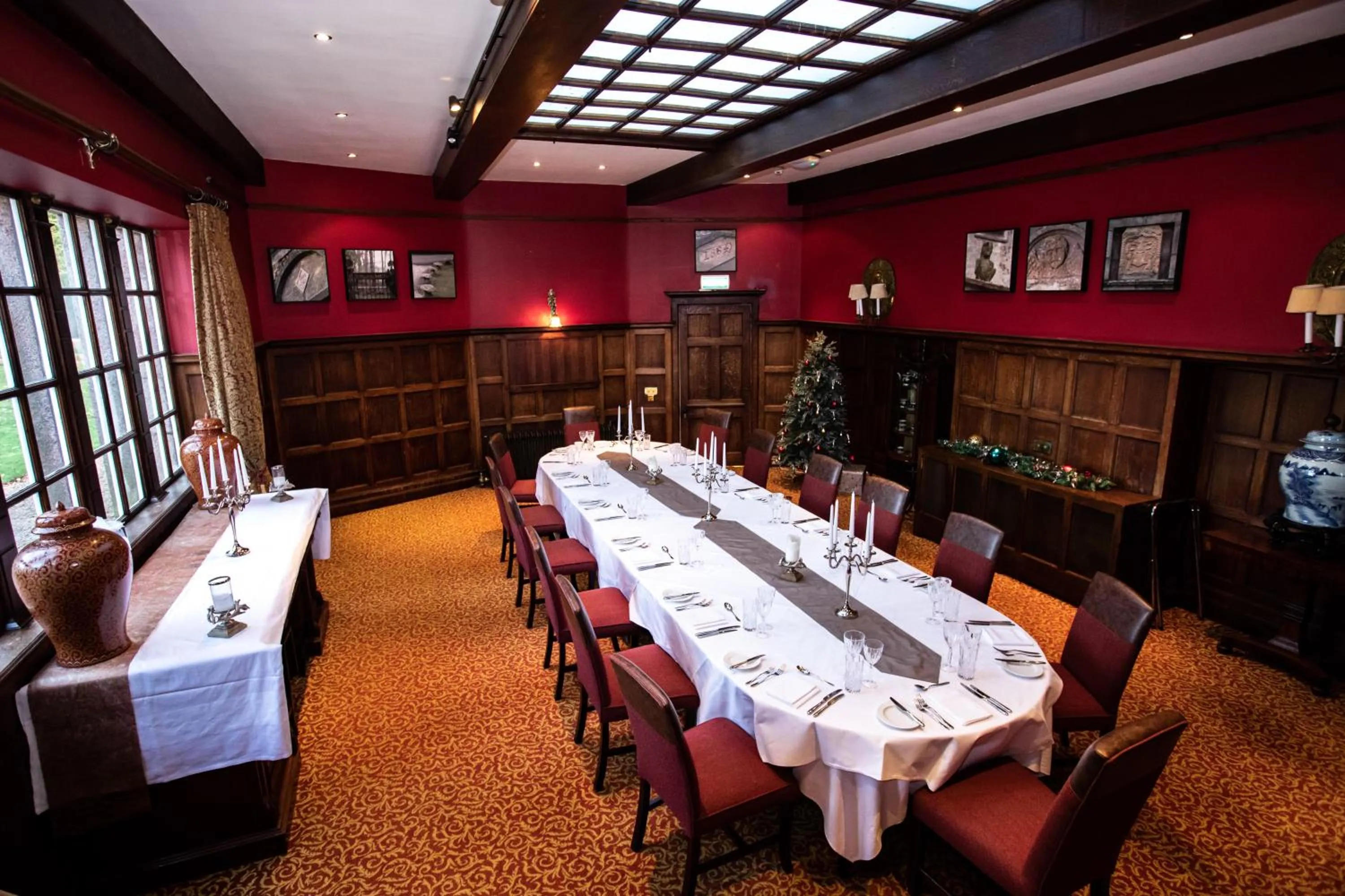 Restaurant/places to eat in Macdonald Pittodrie House