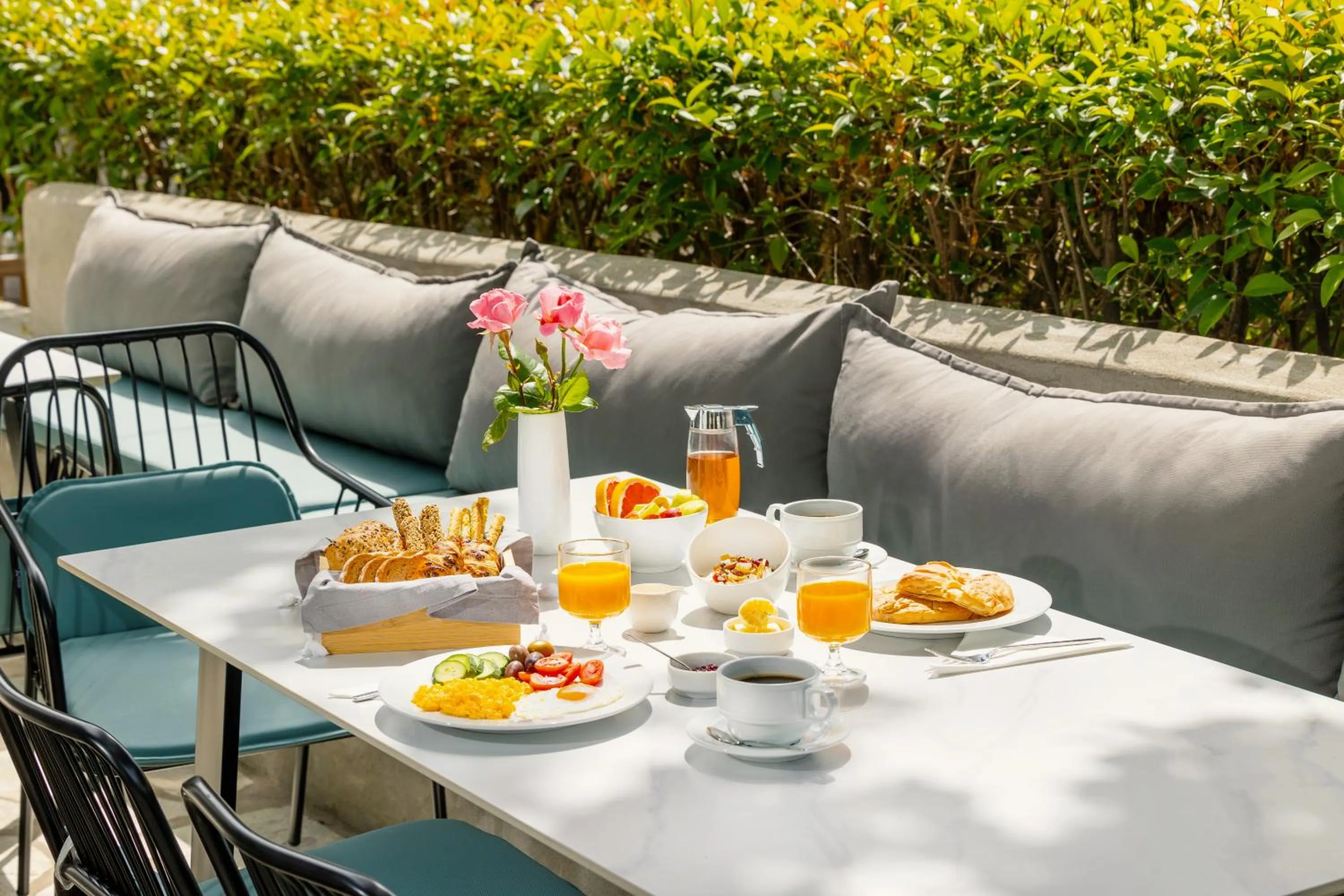 Breakfast in Kenta Mountain Hotel & Gastrobar