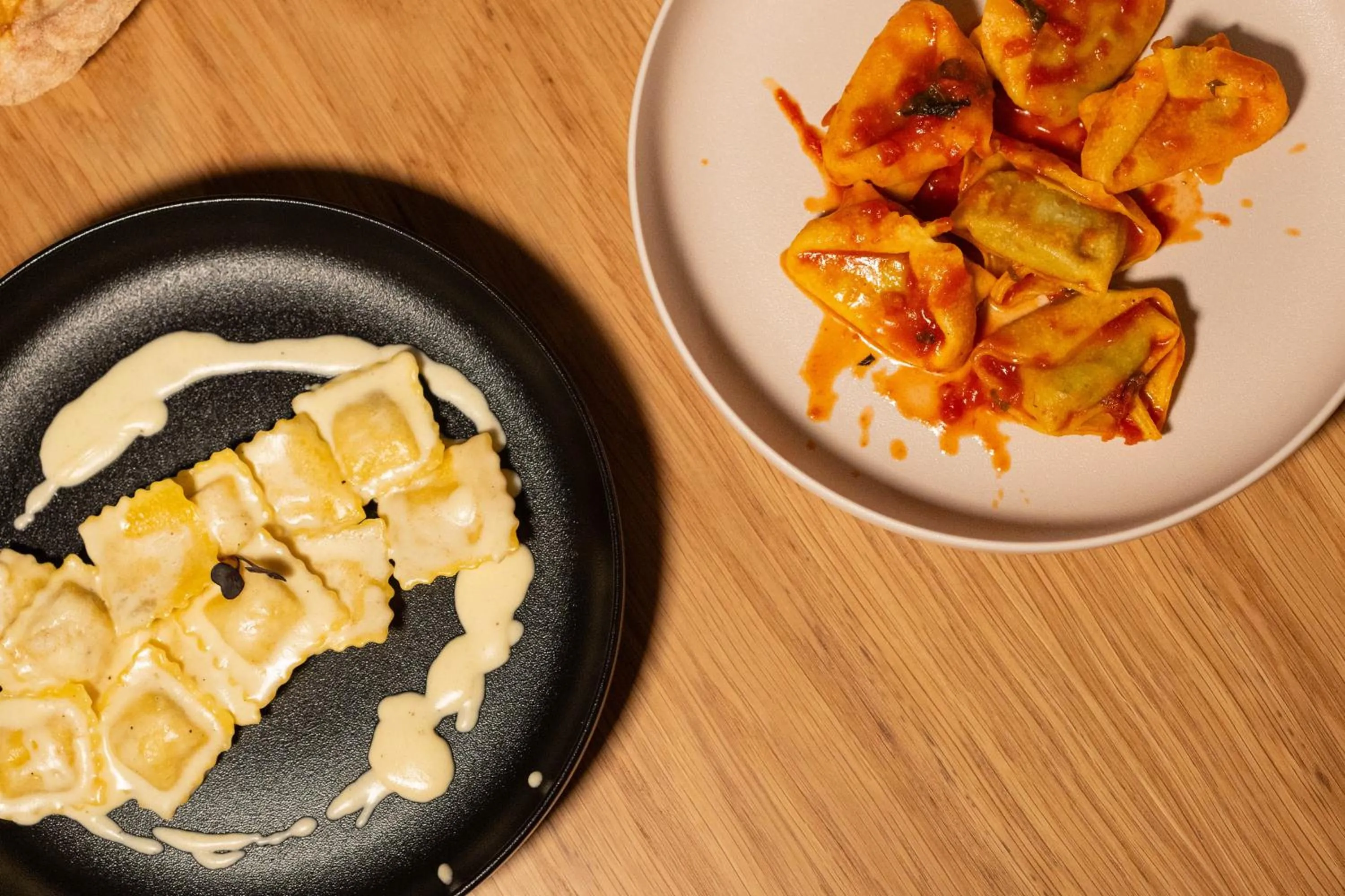 Food and drinks in Kenta Mountain Hotel & Gastrobar