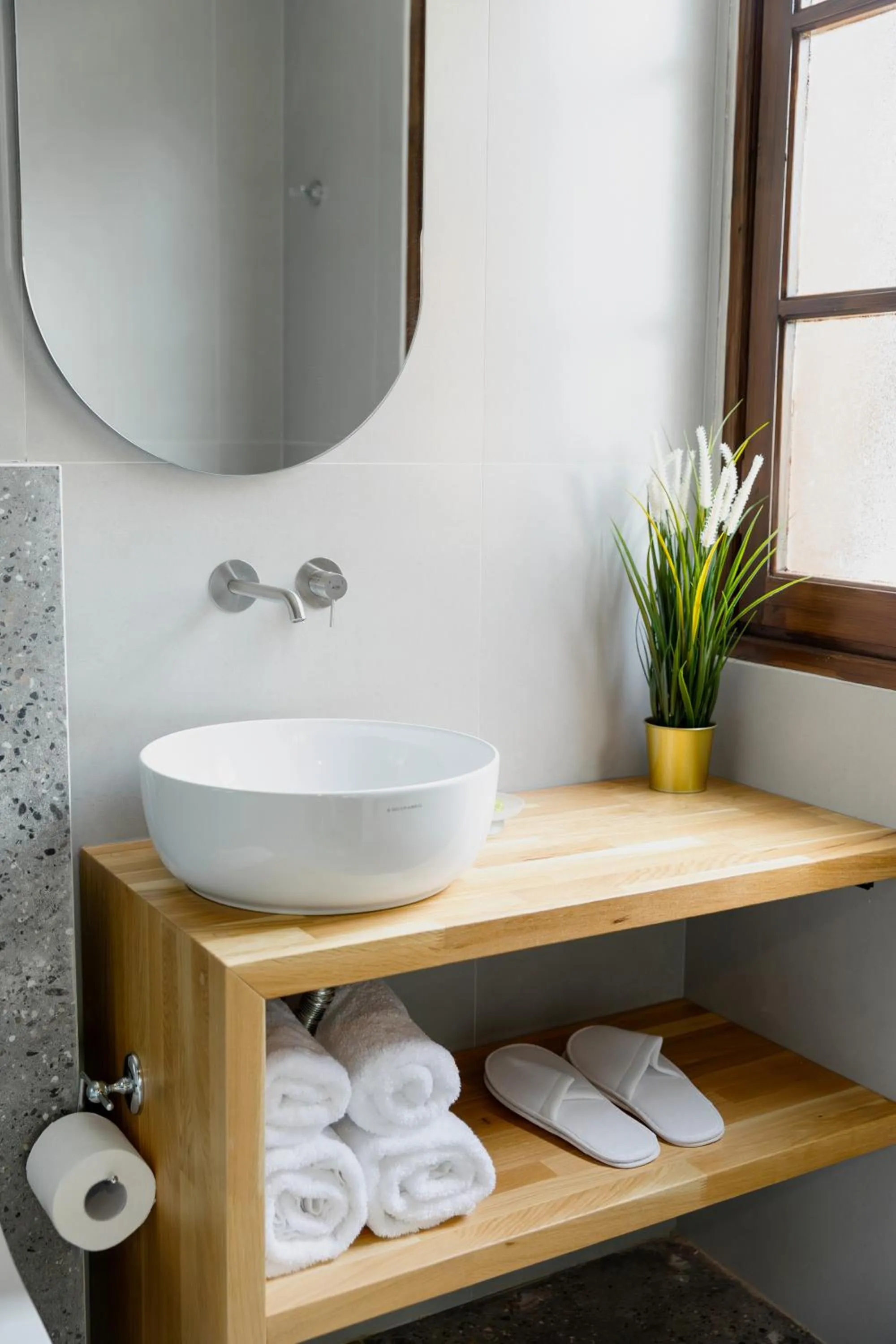 Bathroom in Kenta Mountain Hotel & Gastrobar