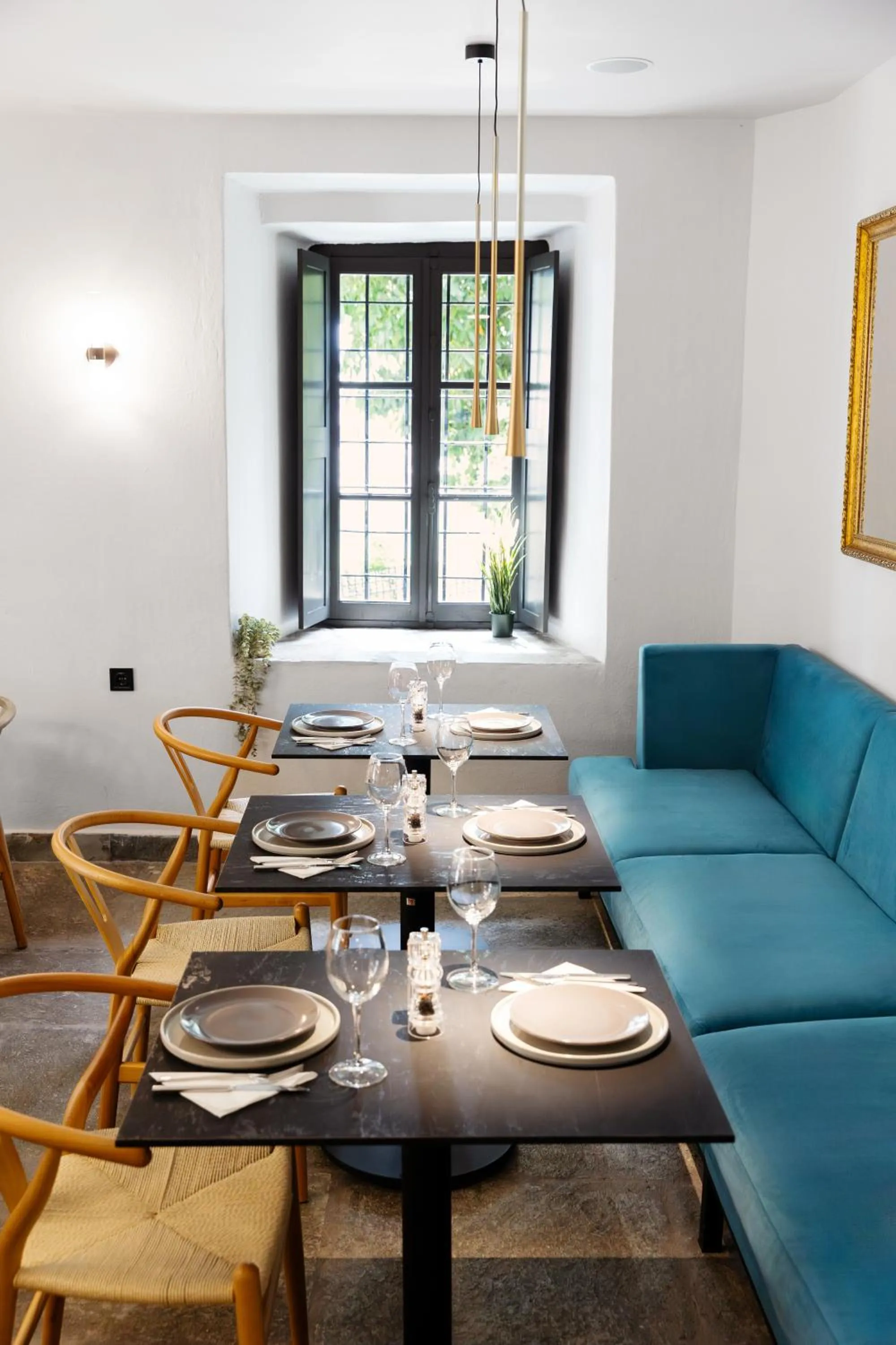 Restaurant/places to eat in Kenta Mountain Hotel & Gastrobar