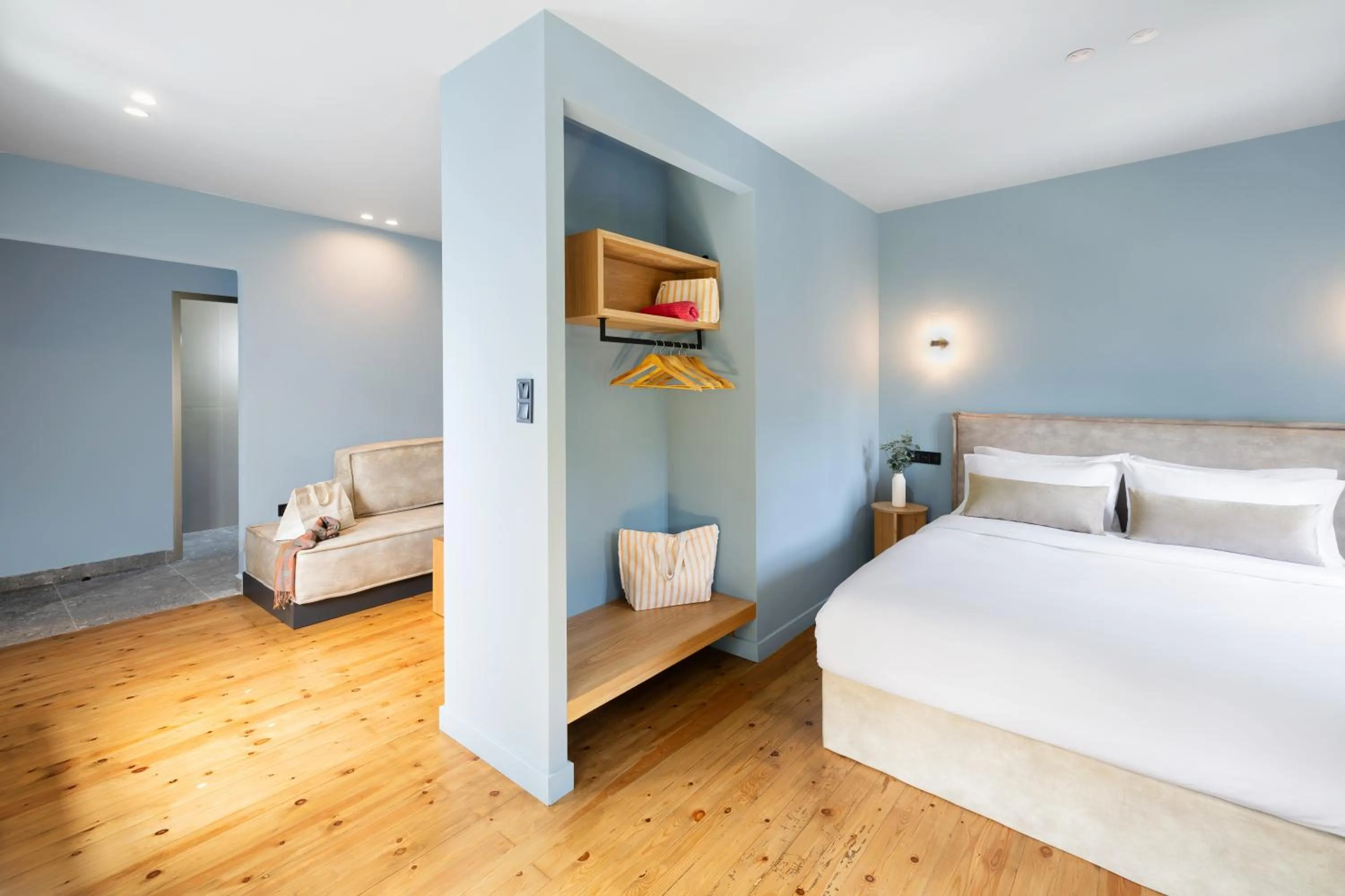 Bedroom, Bed in Kenta Mountain Hotel & Gastrobar