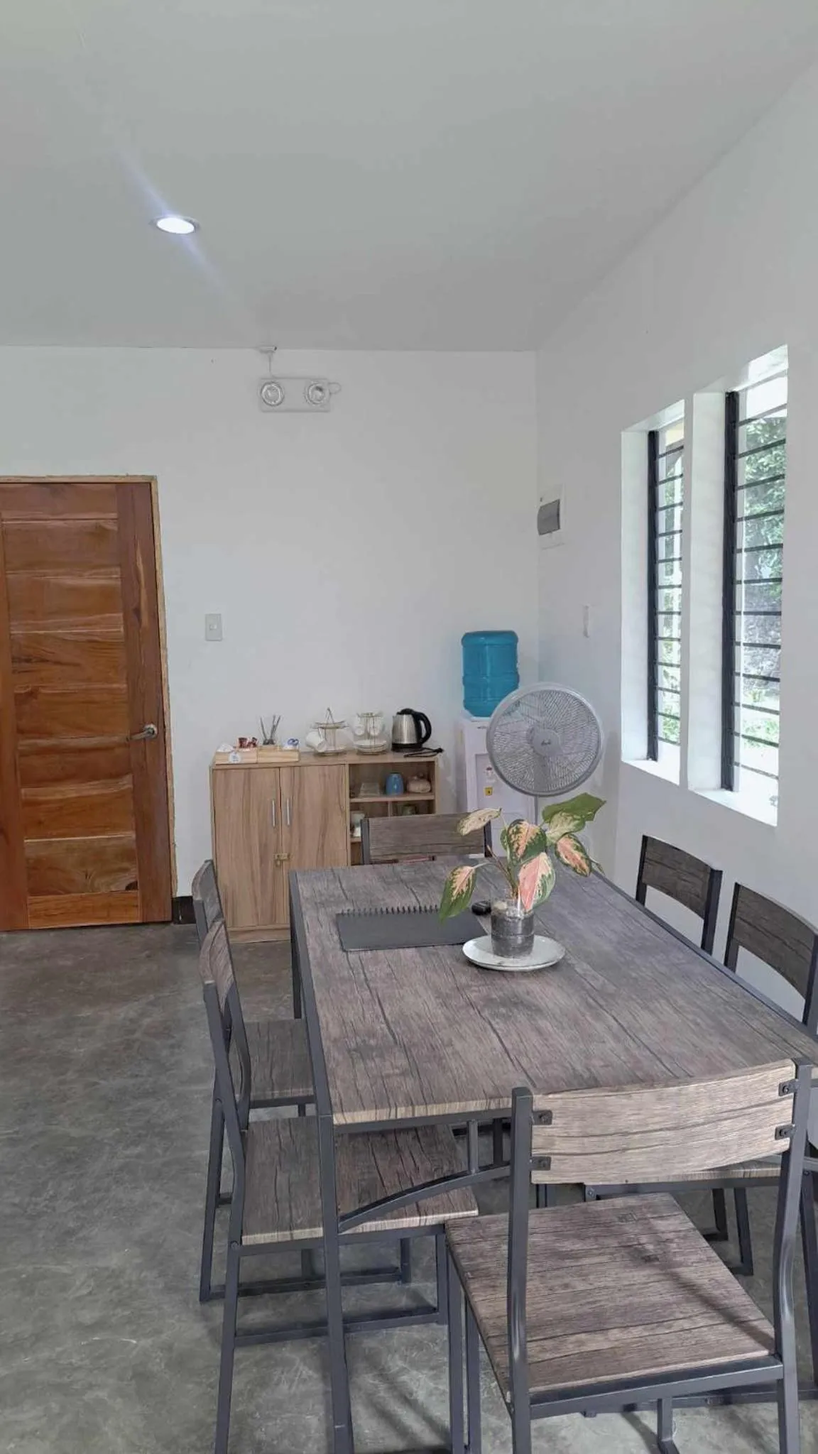 Property building in HYD Hostel Moalboal