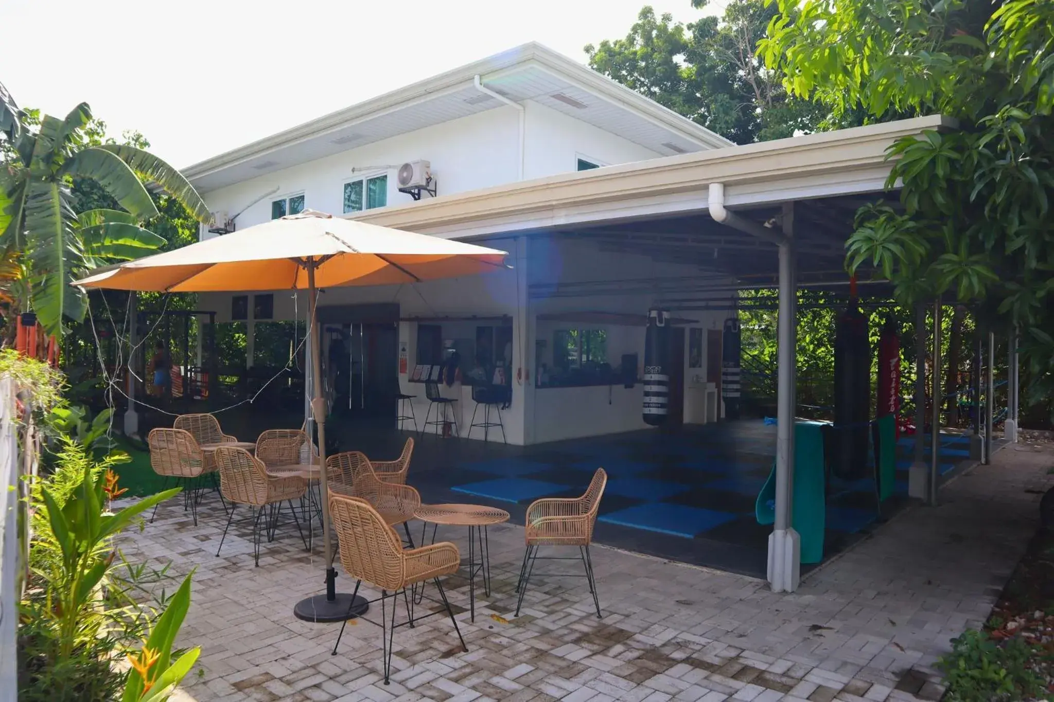 Fitness centre/facilities in HYD Hostel Moalboal Fitness centre/facilities in HYD Hostel Moalboal