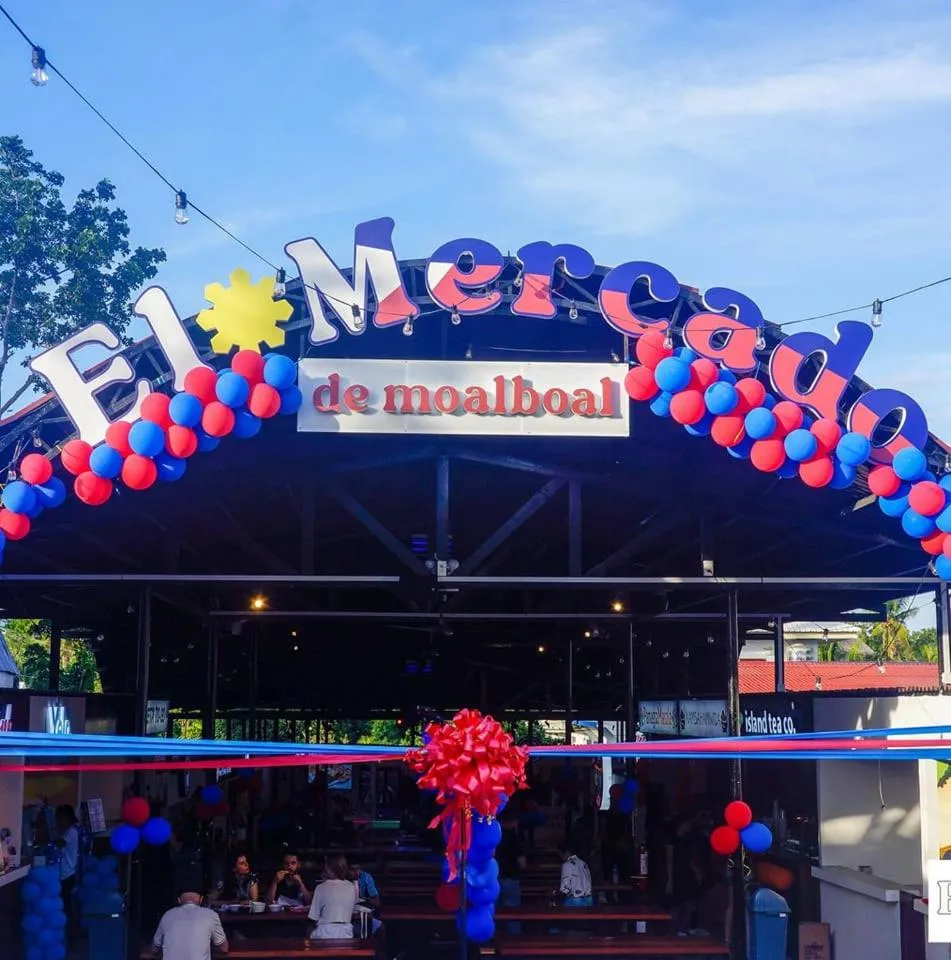 Restaurant/places to eat in HYD Hostel Moalboal