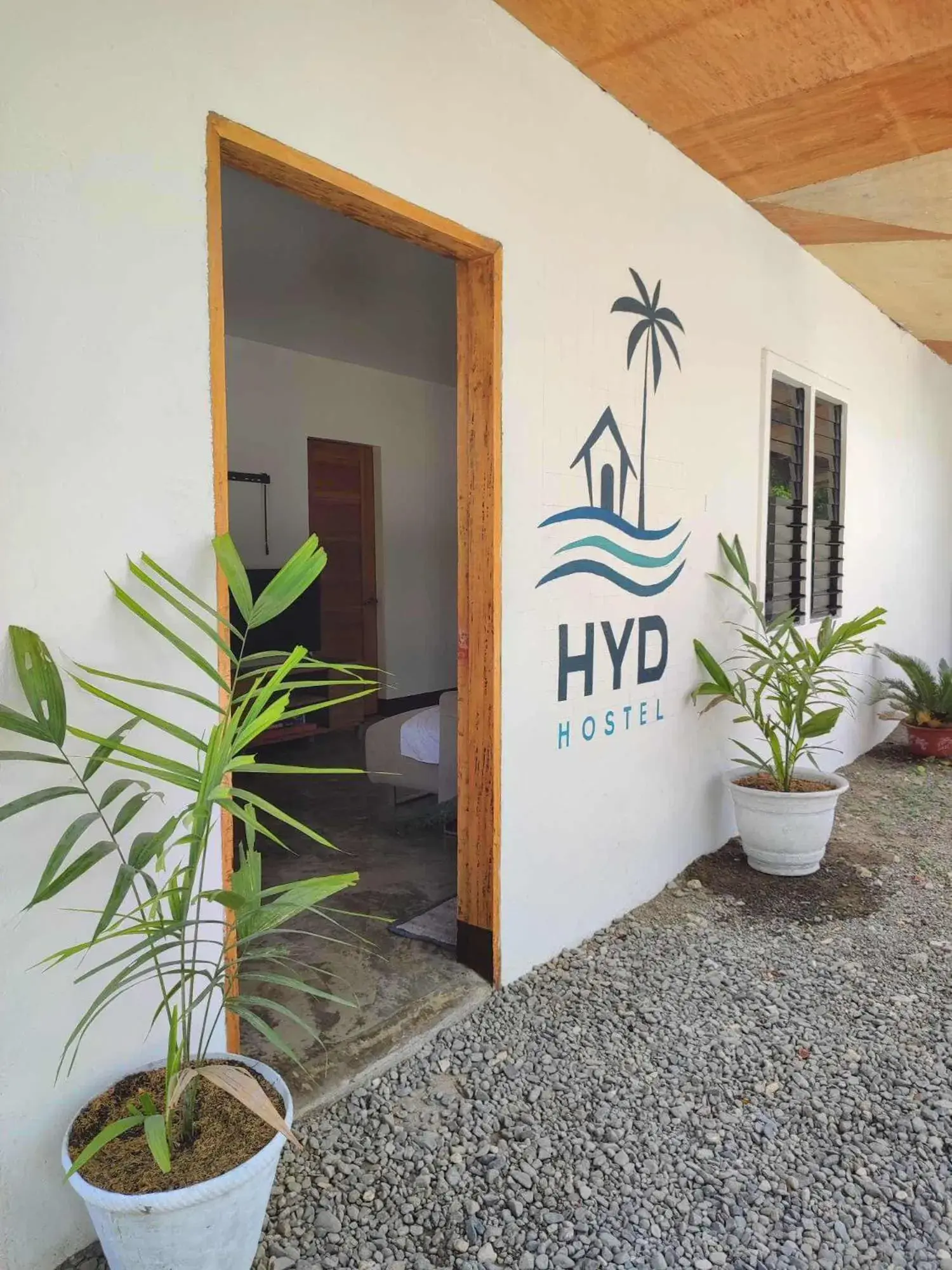 Property building in HYD Hostel Moalboal Property building in HYD Hostel Moalboal