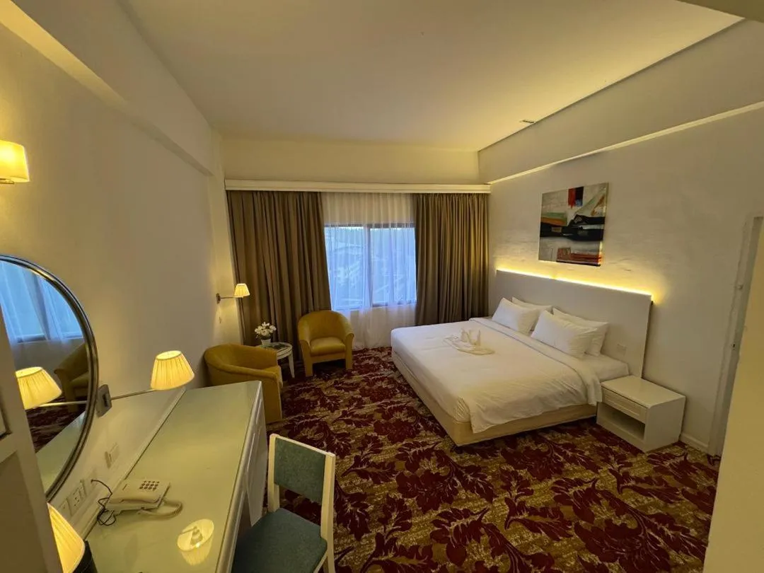 Bed in ROYAL PARK HOTEL @ UNITEN