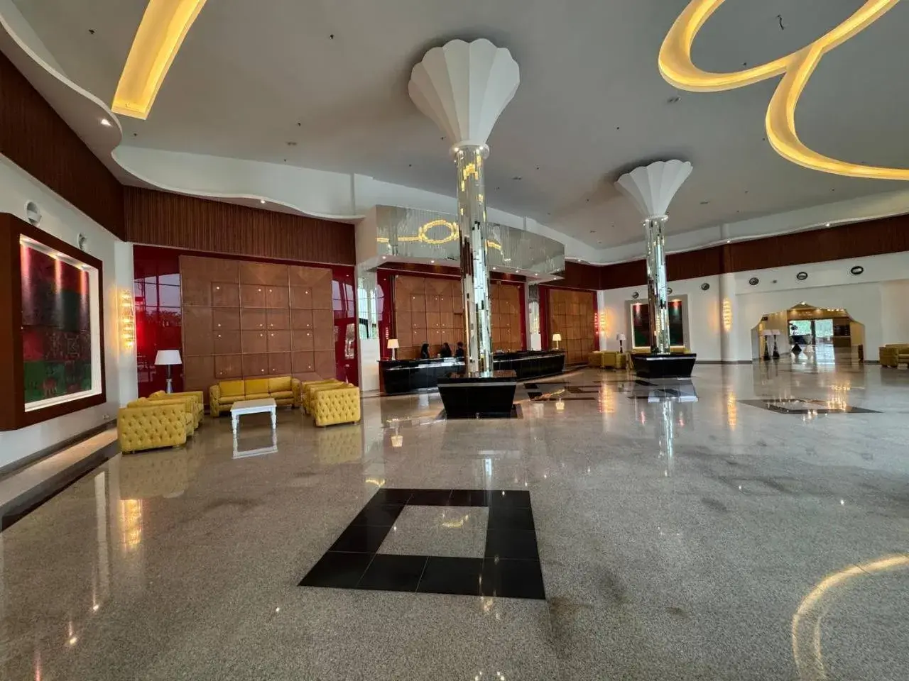 Lobby or reception in ROYAL PARK HOTEL @ UNITEN Lobby or reception in ROYAL PARK HOTEL @ UNITEN
