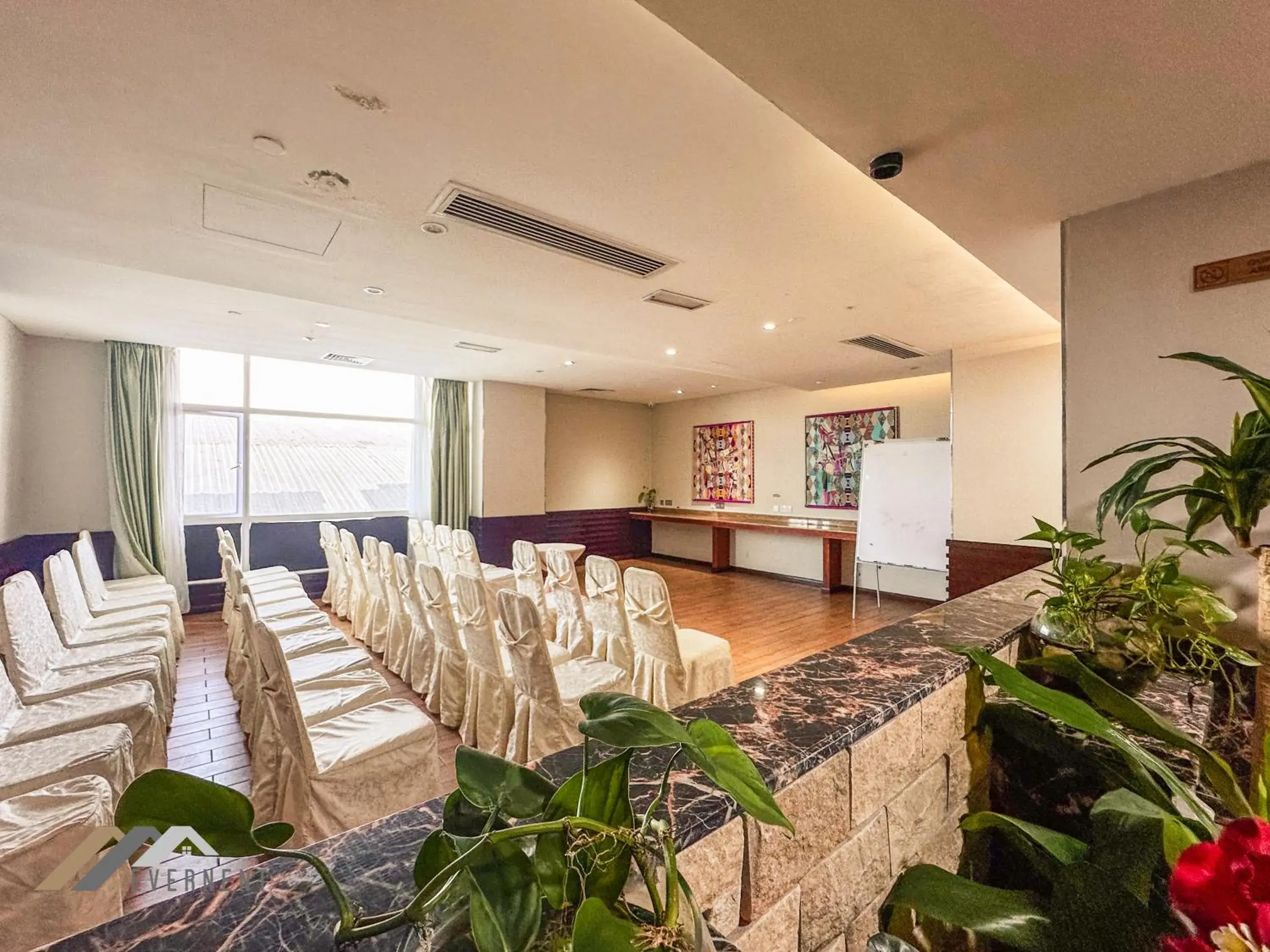 View (from property/room) in The Loft Hostel by Evernent View (from property/room) in The Loft Hostel by Evernent